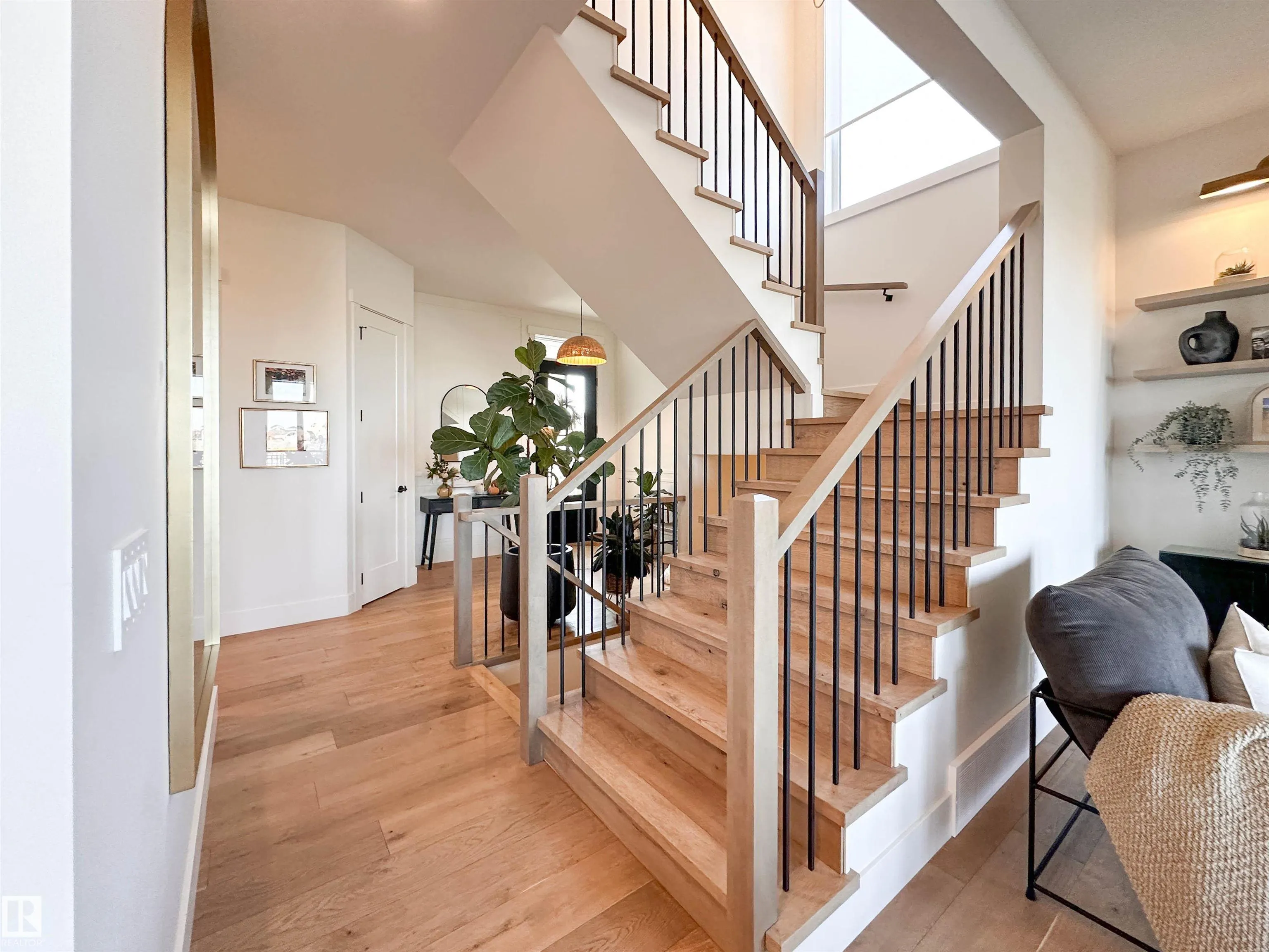 309 JENSEN LAKES Boulevard