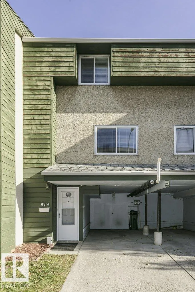 879 ABBOTTSFIELD Road