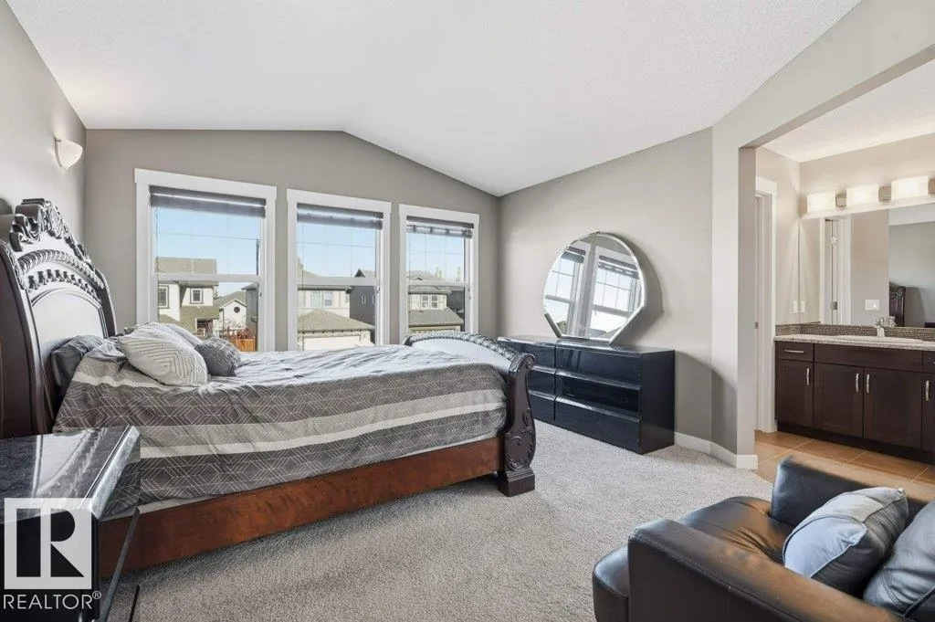 110 MEADOWLAND Way