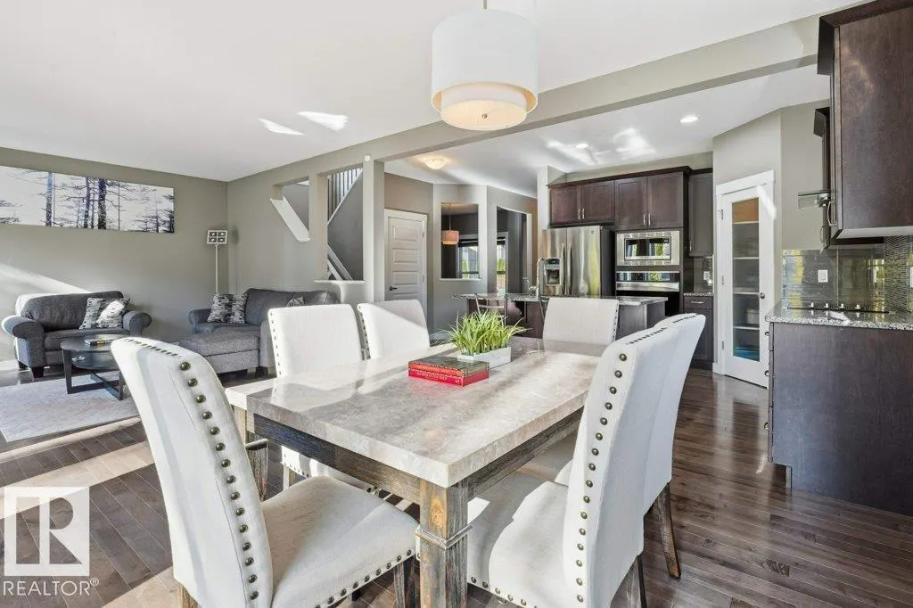 110 MEADOWLAND Way