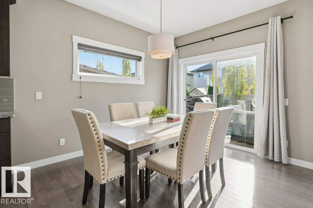 110 MEADOWLAND Way