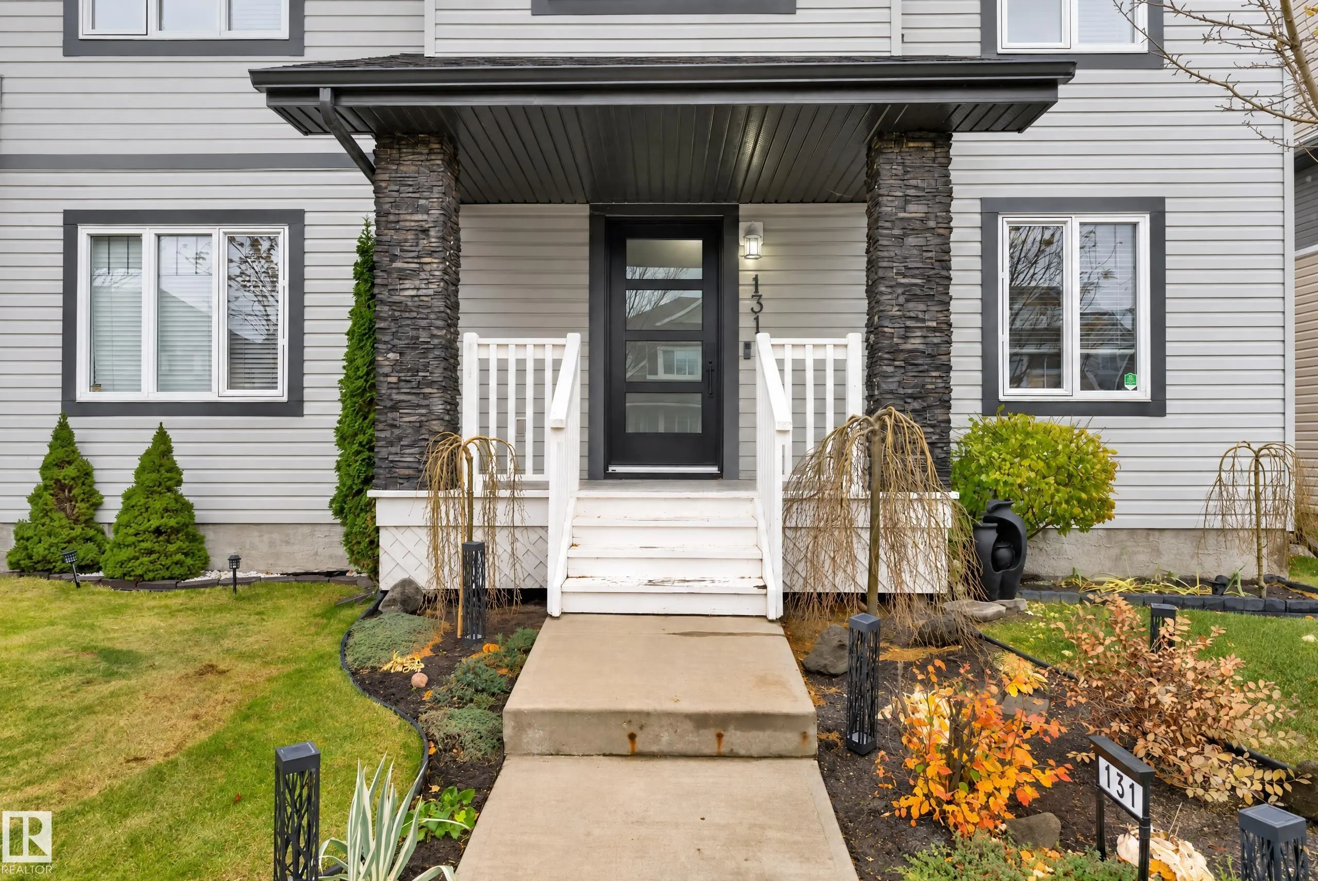 131 CY BECKER Boulevard