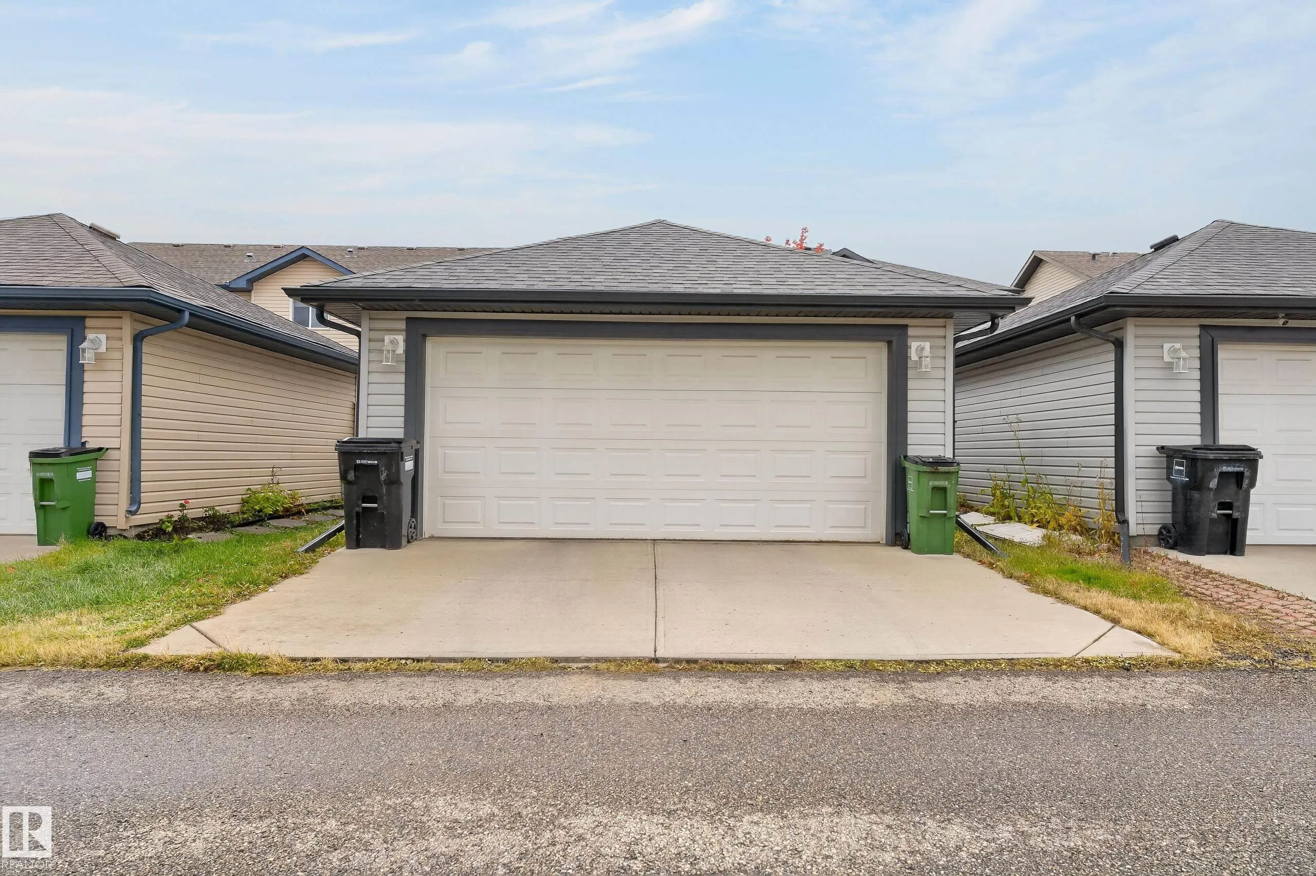 131 CY BECKER Boulevard