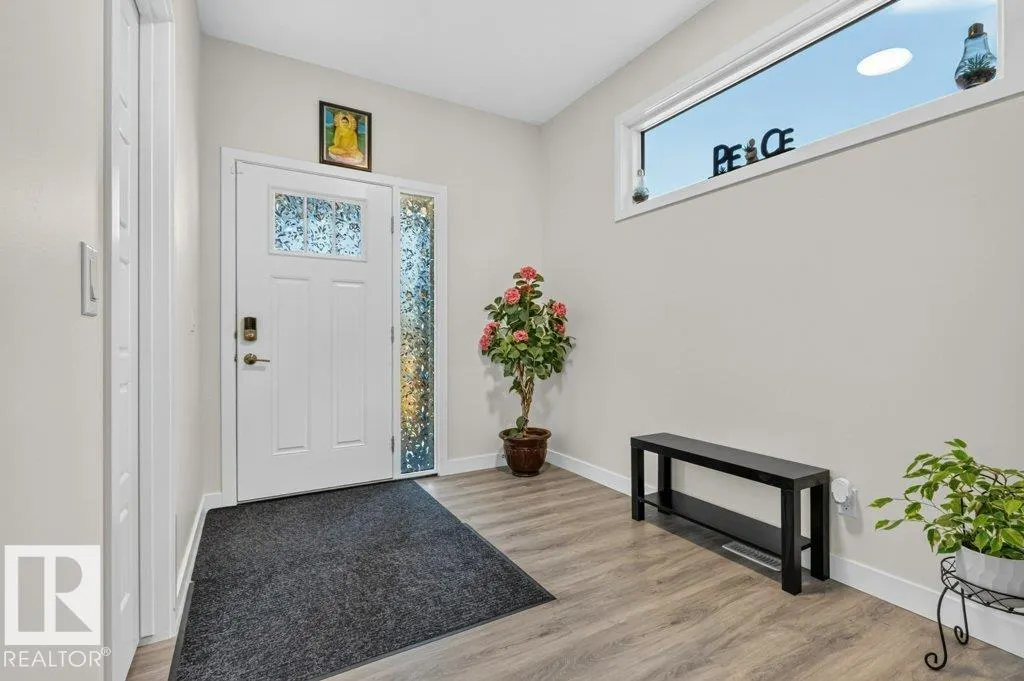 196 EDGEWATER Circle