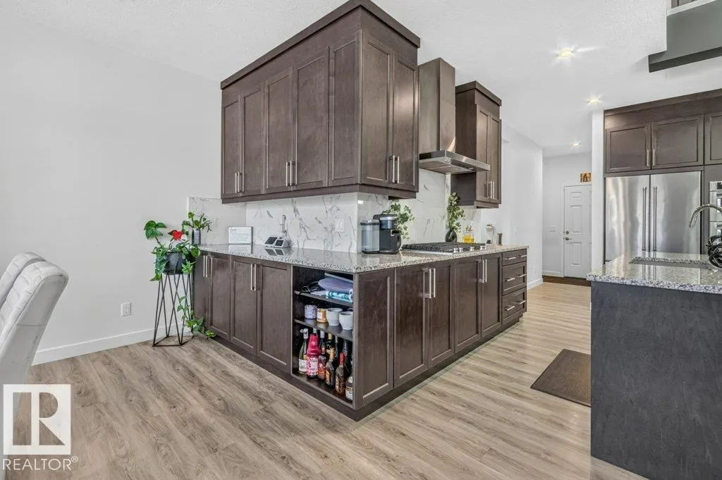 196 EDGEWATER Circle