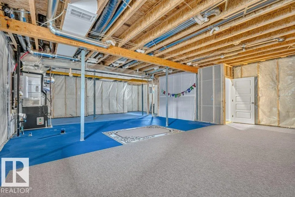 196 EDGEWATER Circle