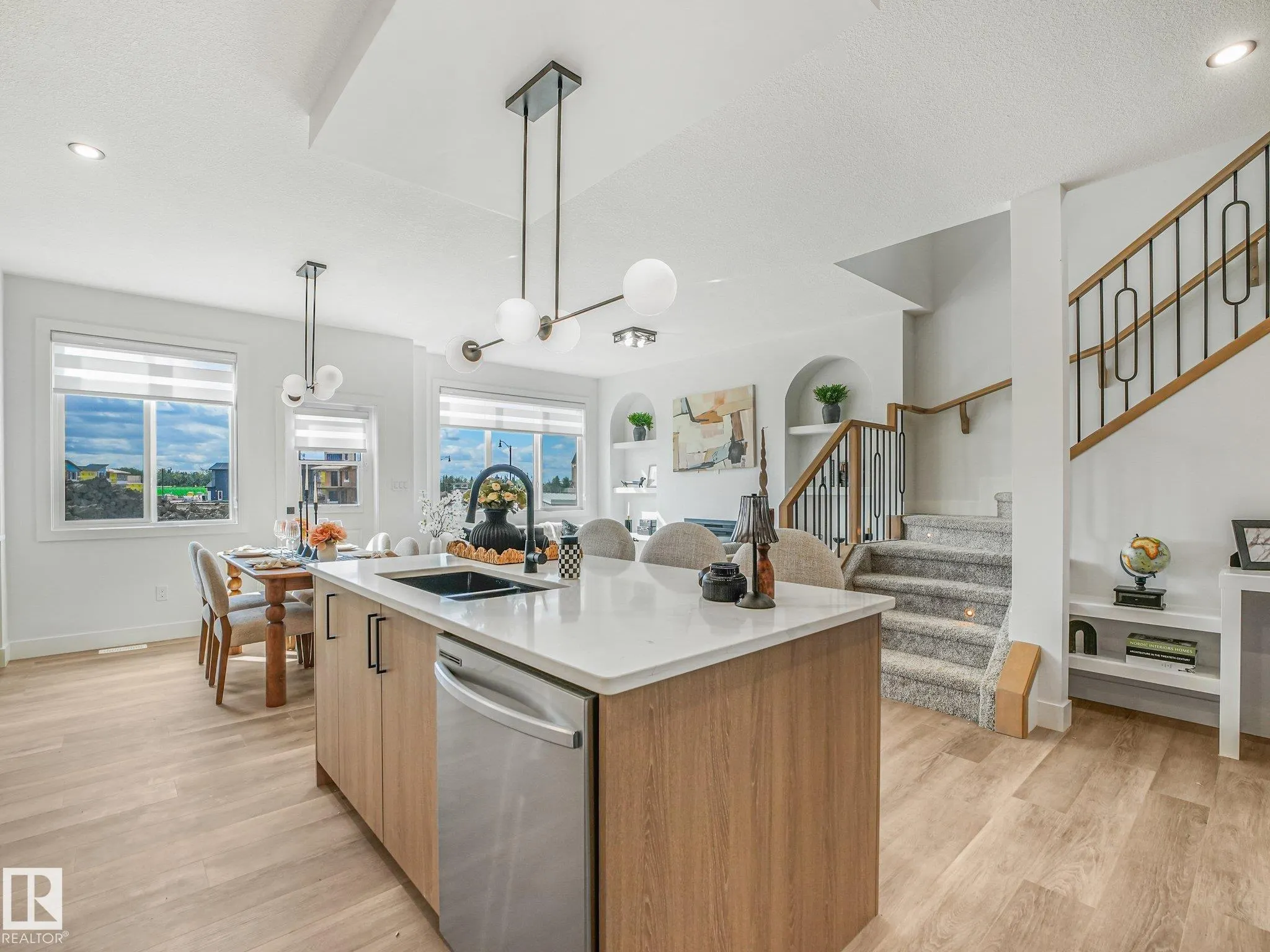 70 Ravenshire Wynd
