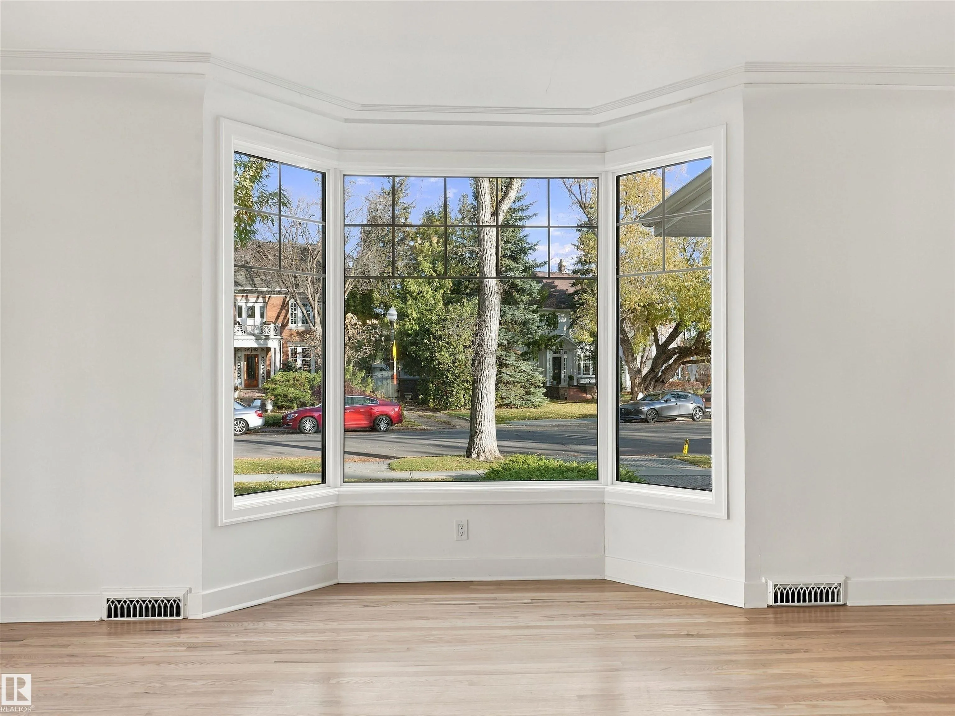 13017 104 Avenue