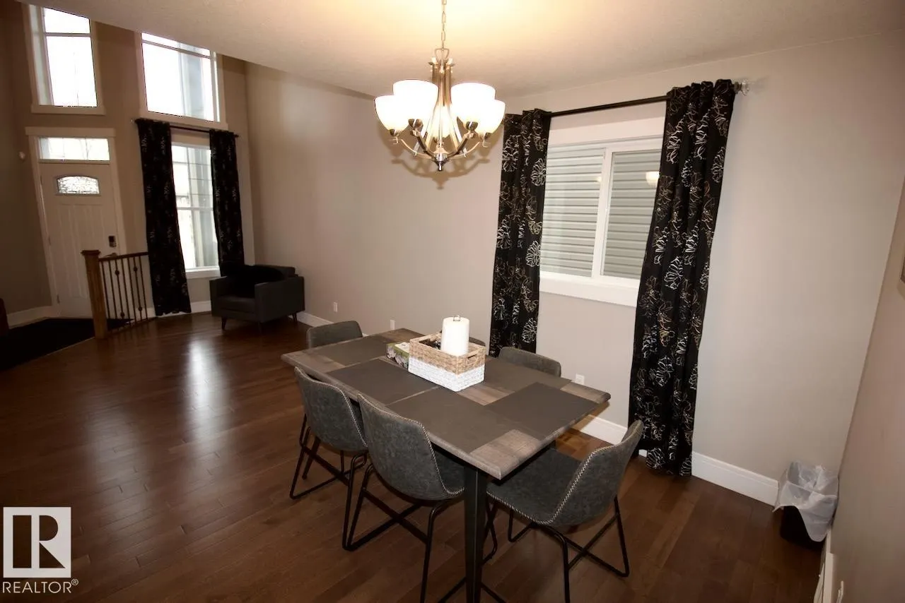 7704 ELLESMERE Lane