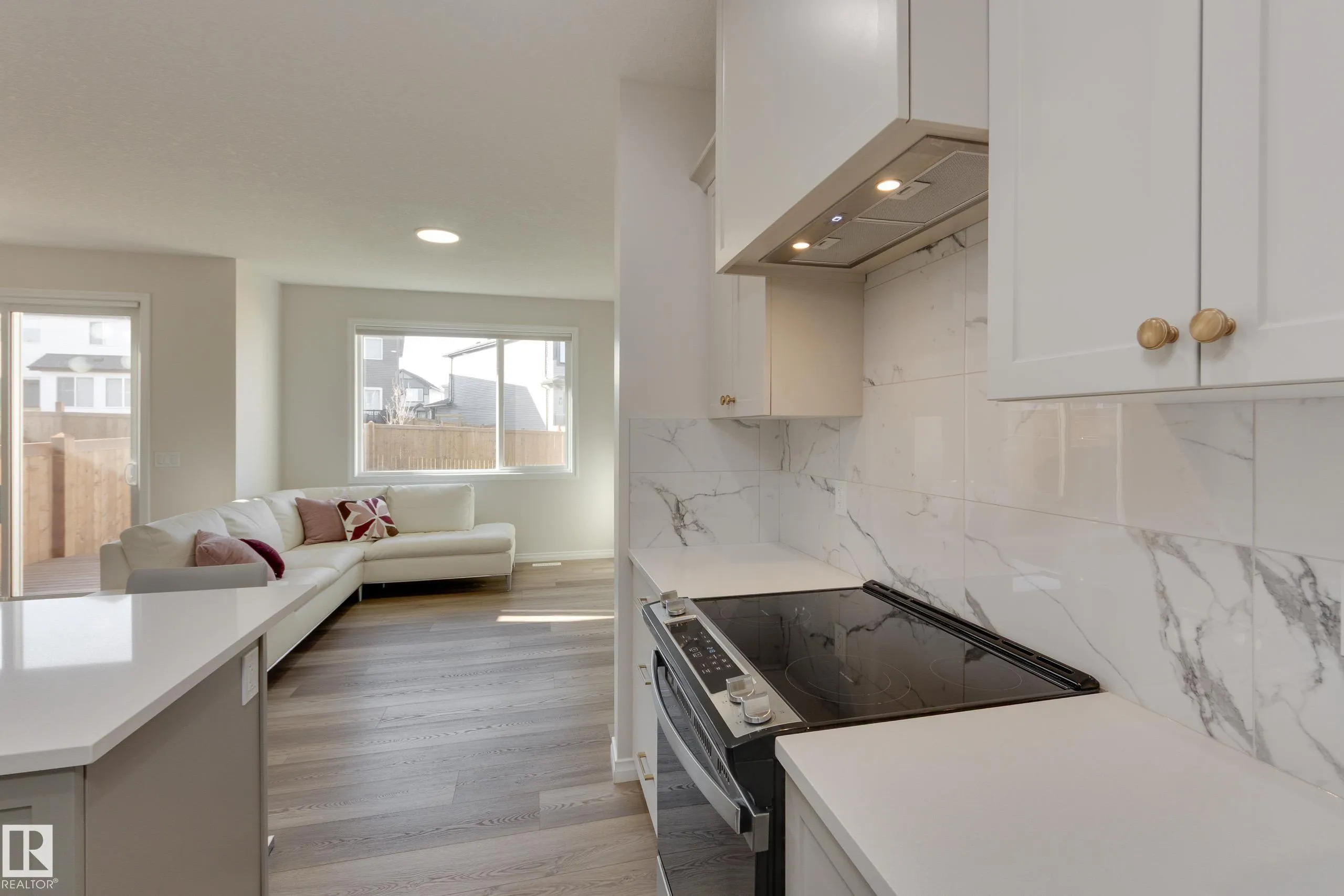 13048 212 Street