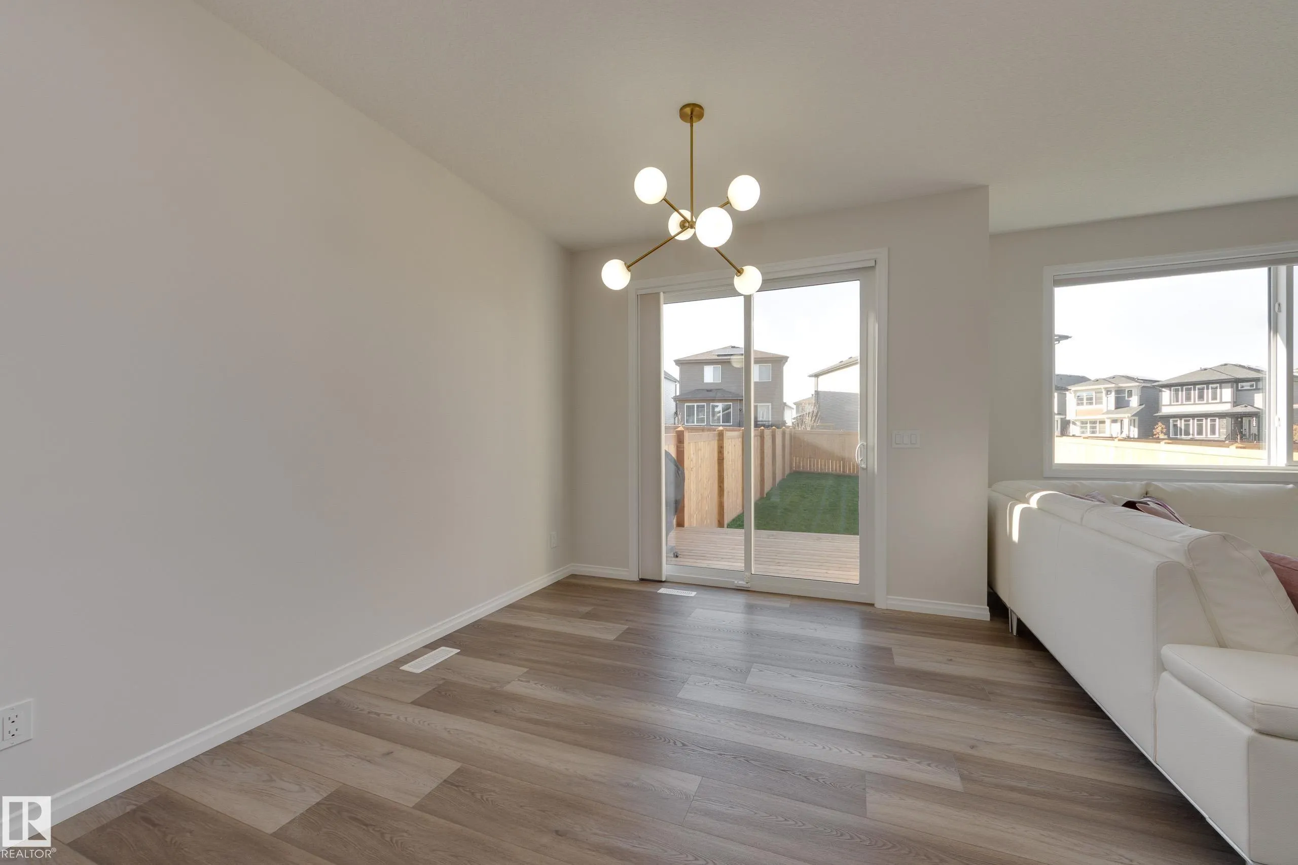 13048 212 Street
