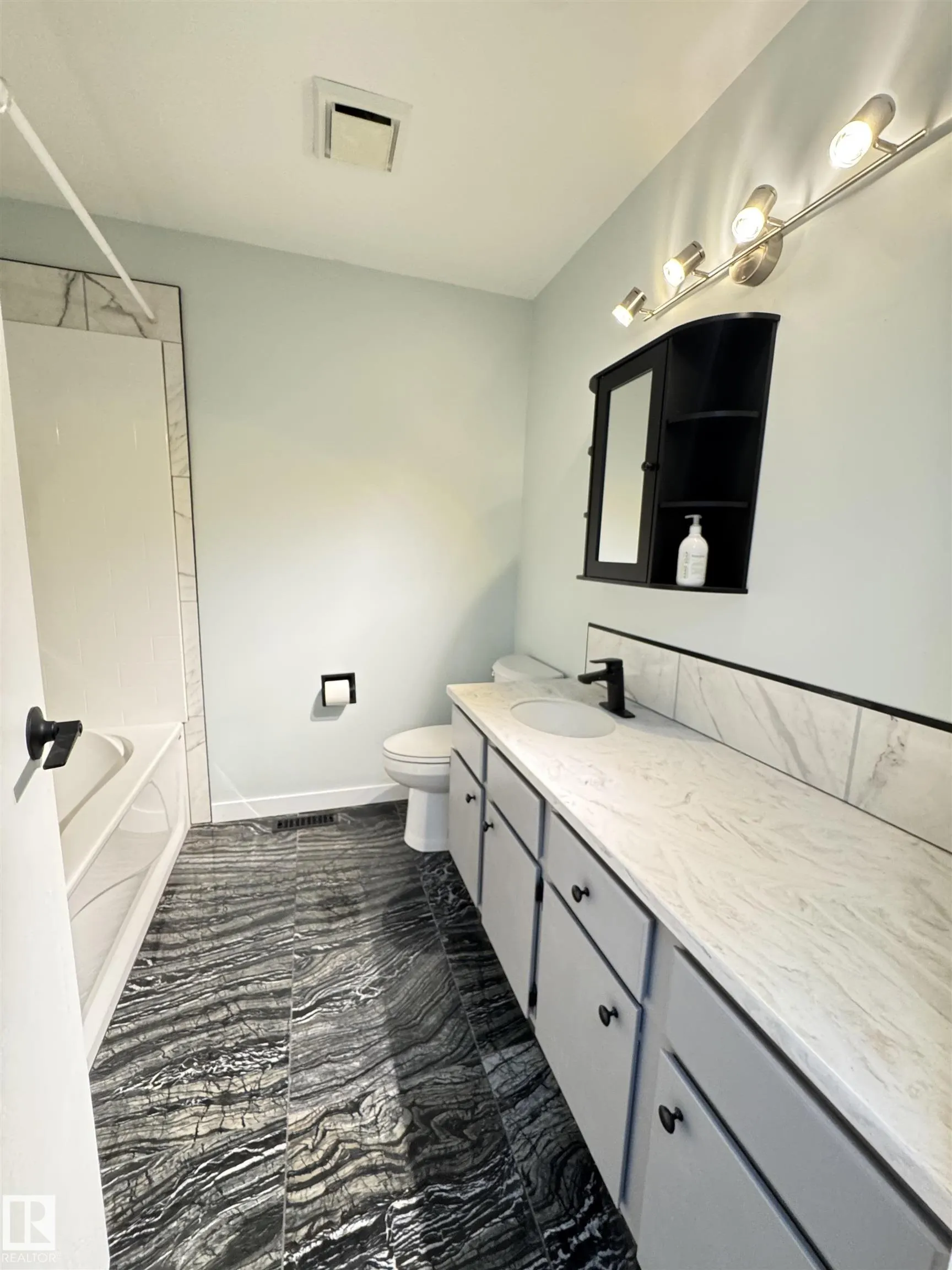 55022 St. Anne Trail