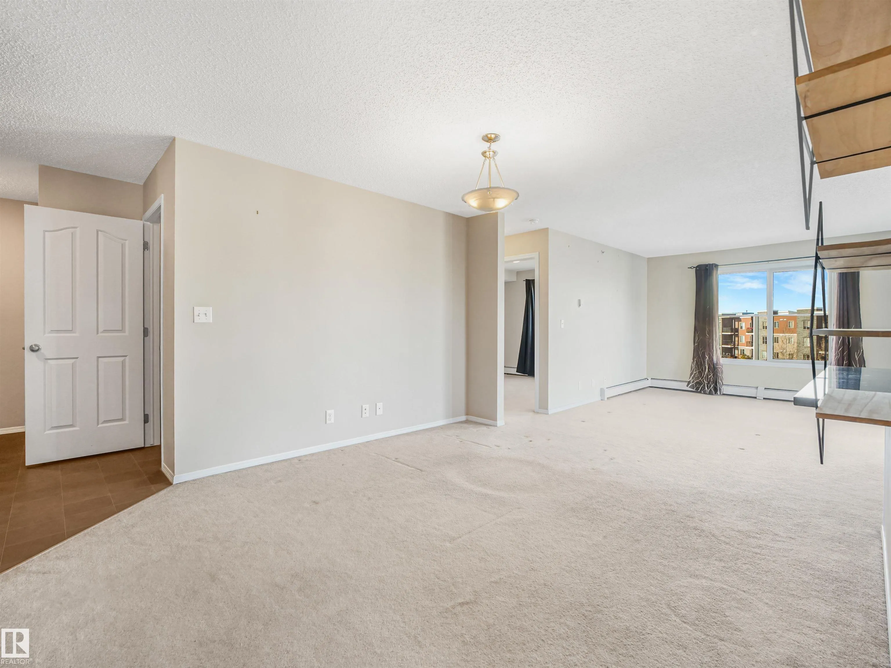 11804 22 Avenue