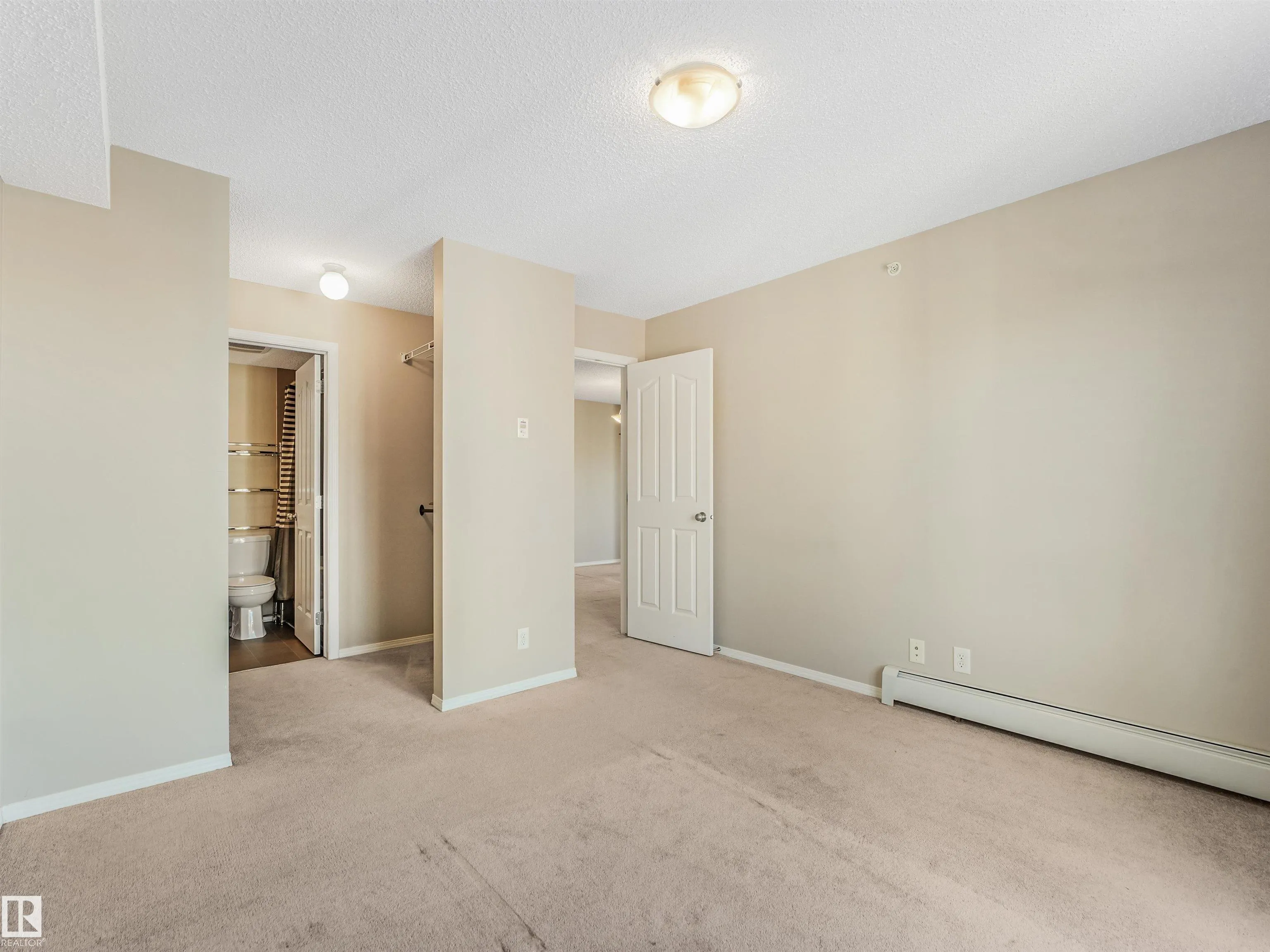 11804 22 Avenue