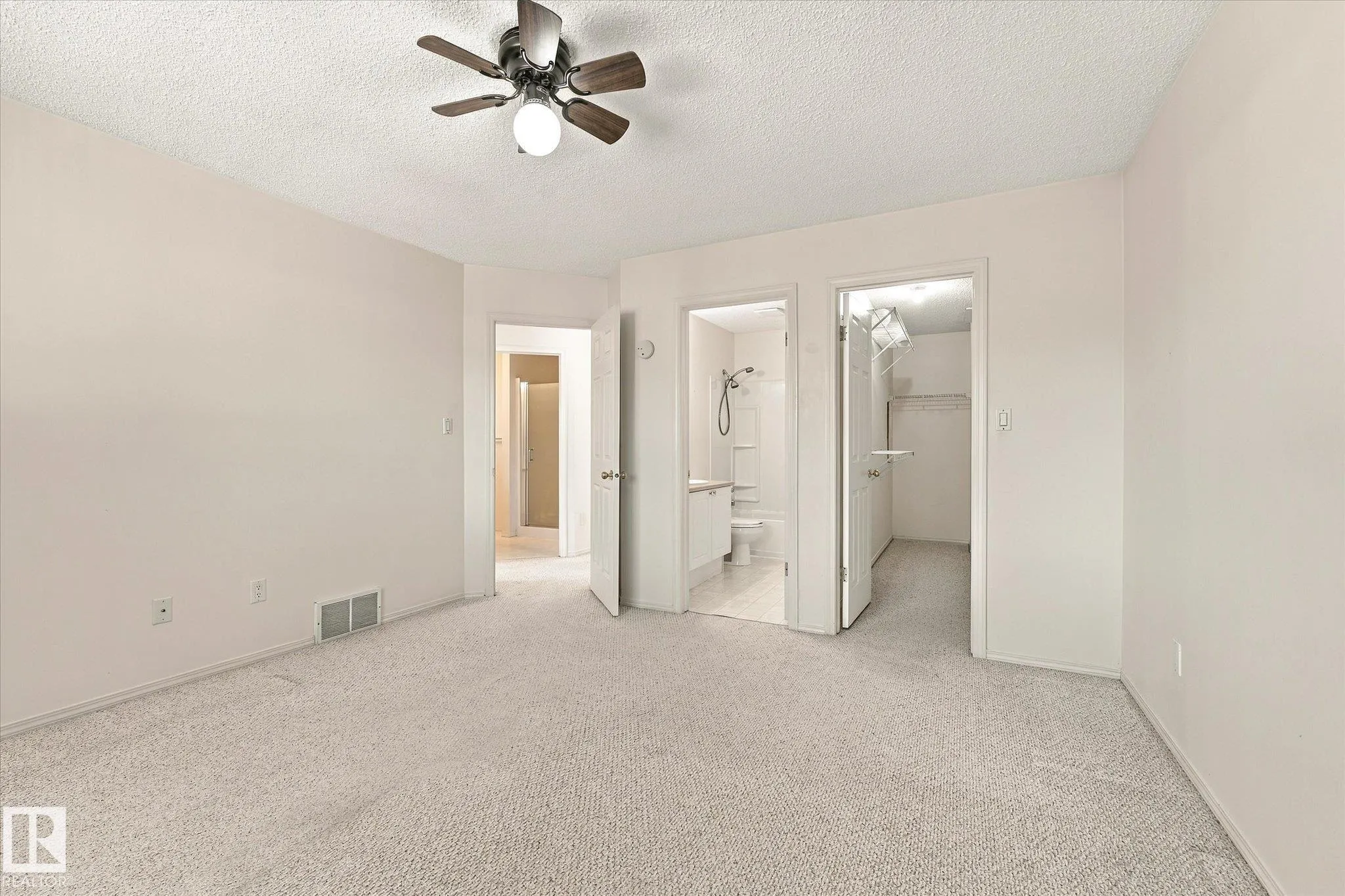 11115 9 Ave