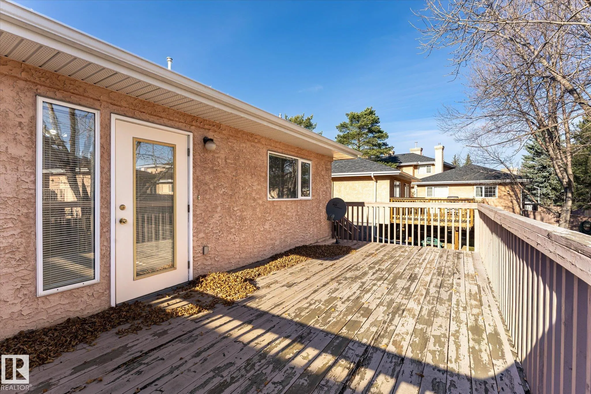 11115 9 Ave