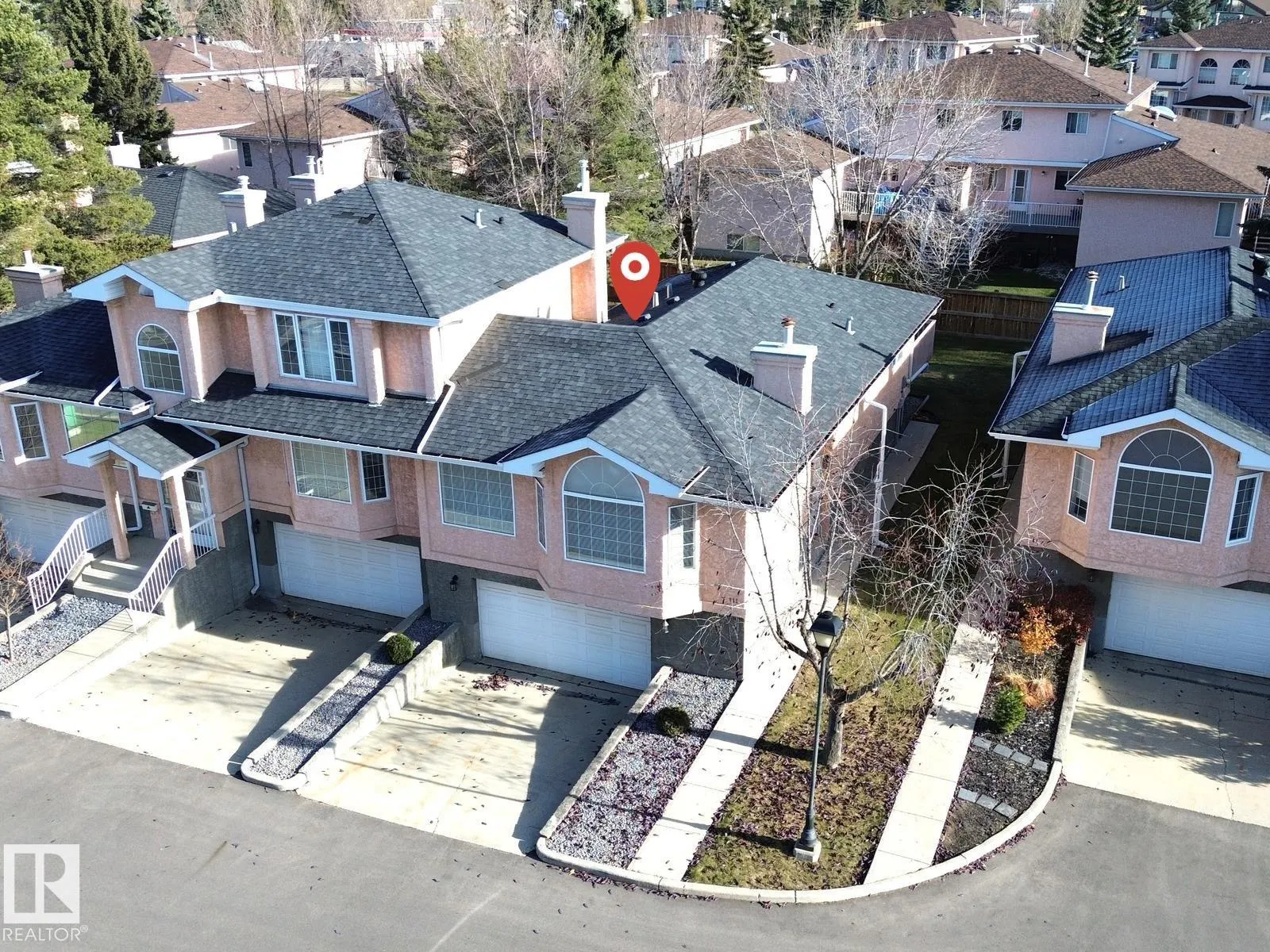 11115 9 Ave