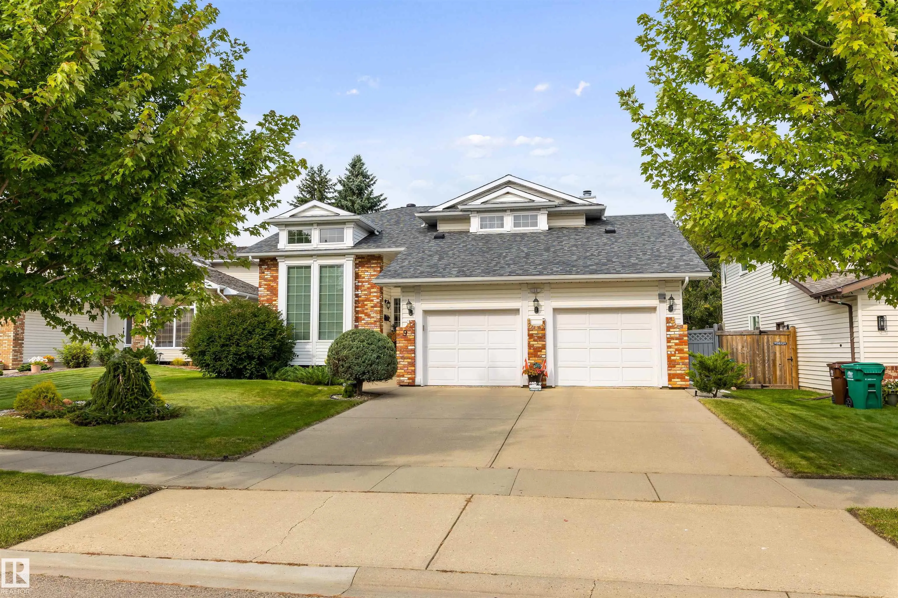 9 PAQUETTE Place