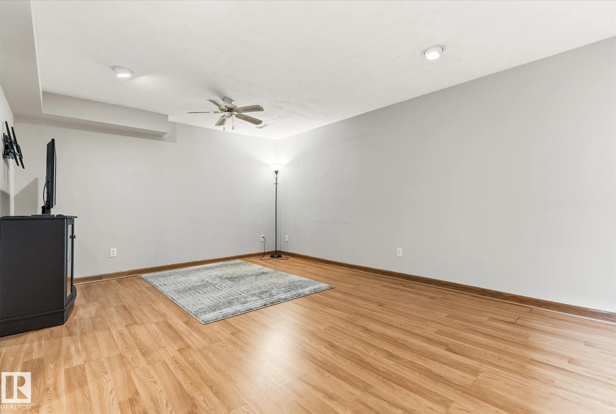 7 WESTERLAND Place