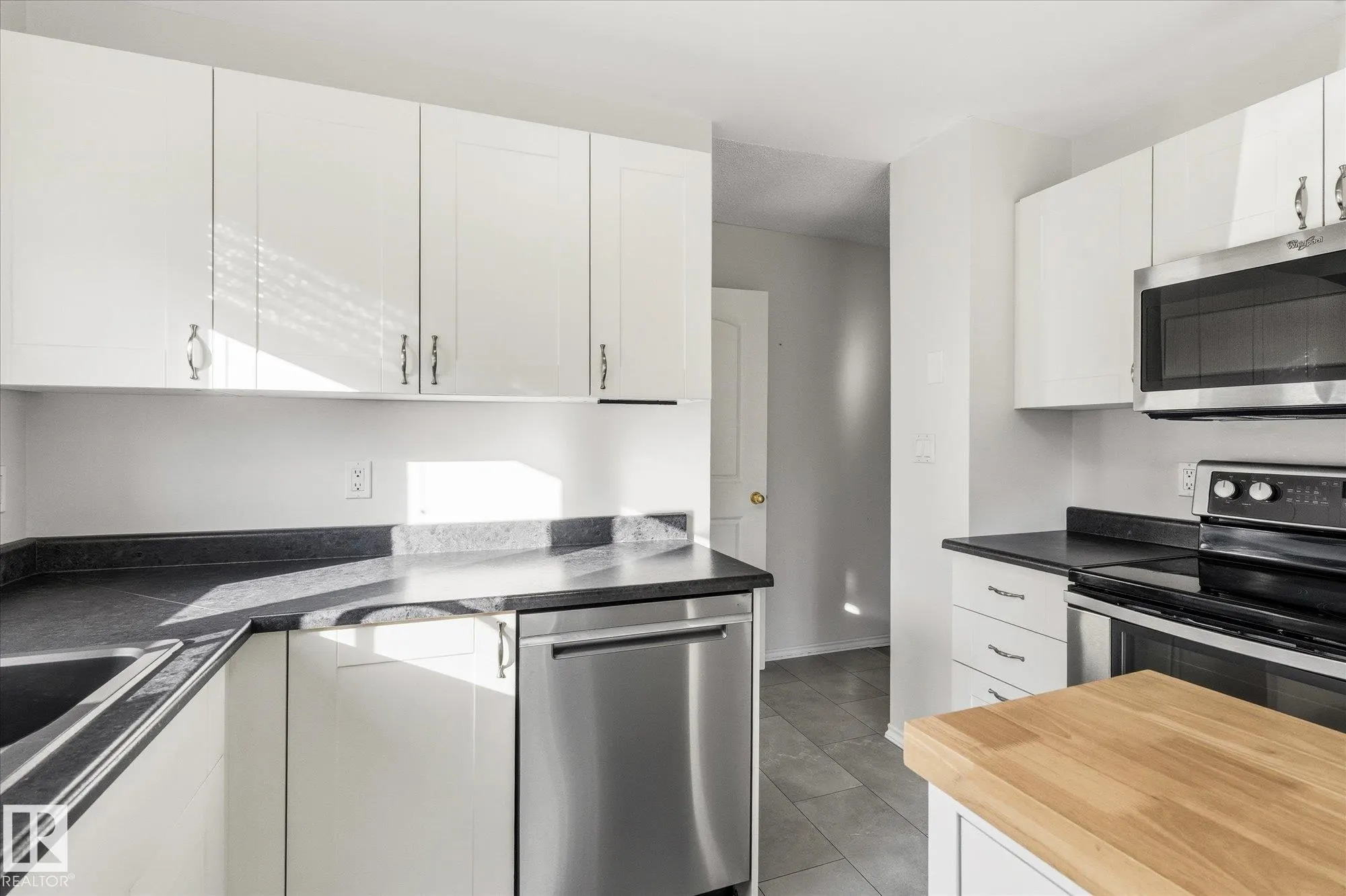 7 WESTERLAND Place