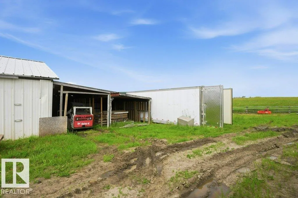 58111 LILY LAKE Road