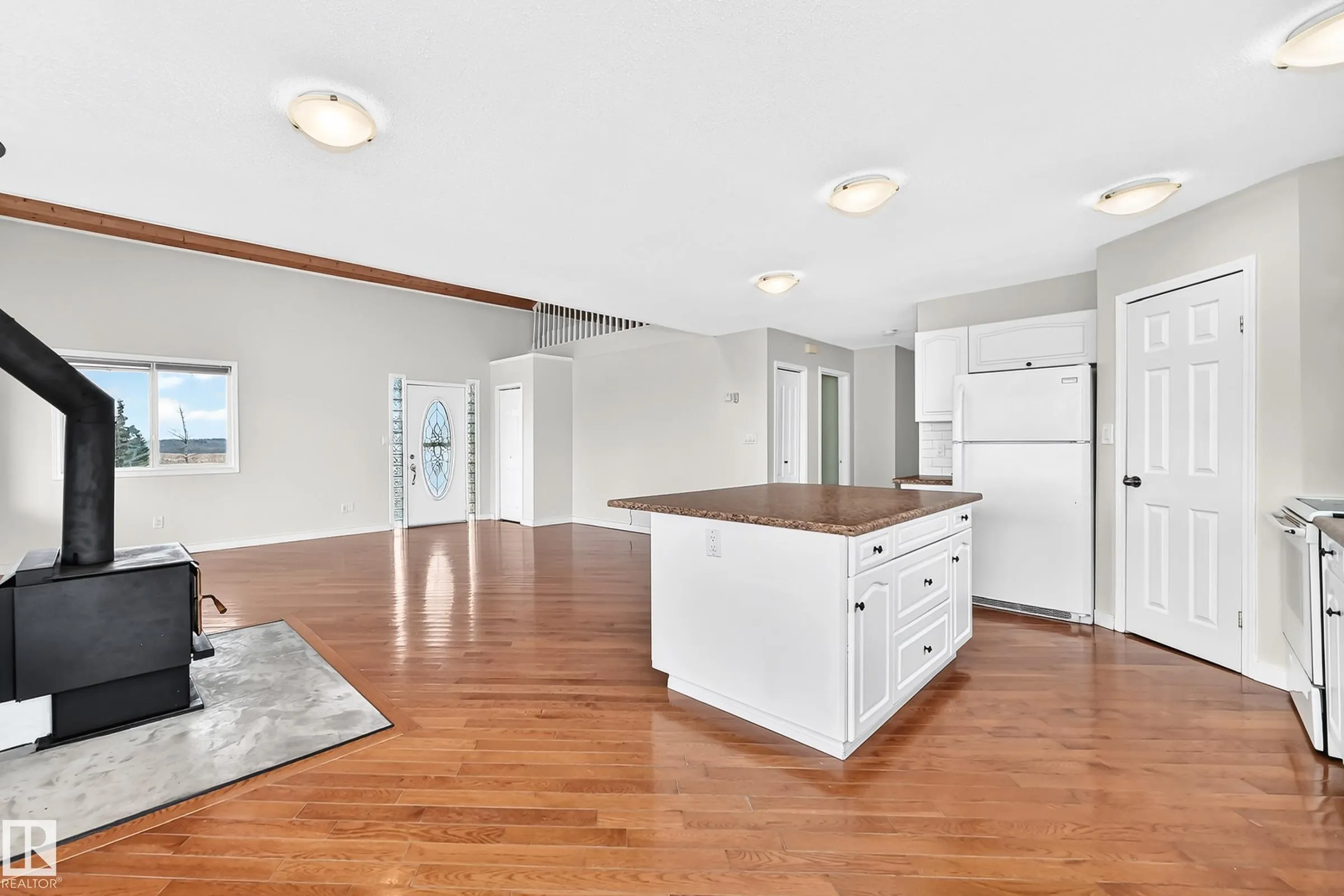 58111 LILY LAKE Road