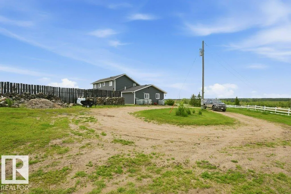 58111 LILY LAKE Road