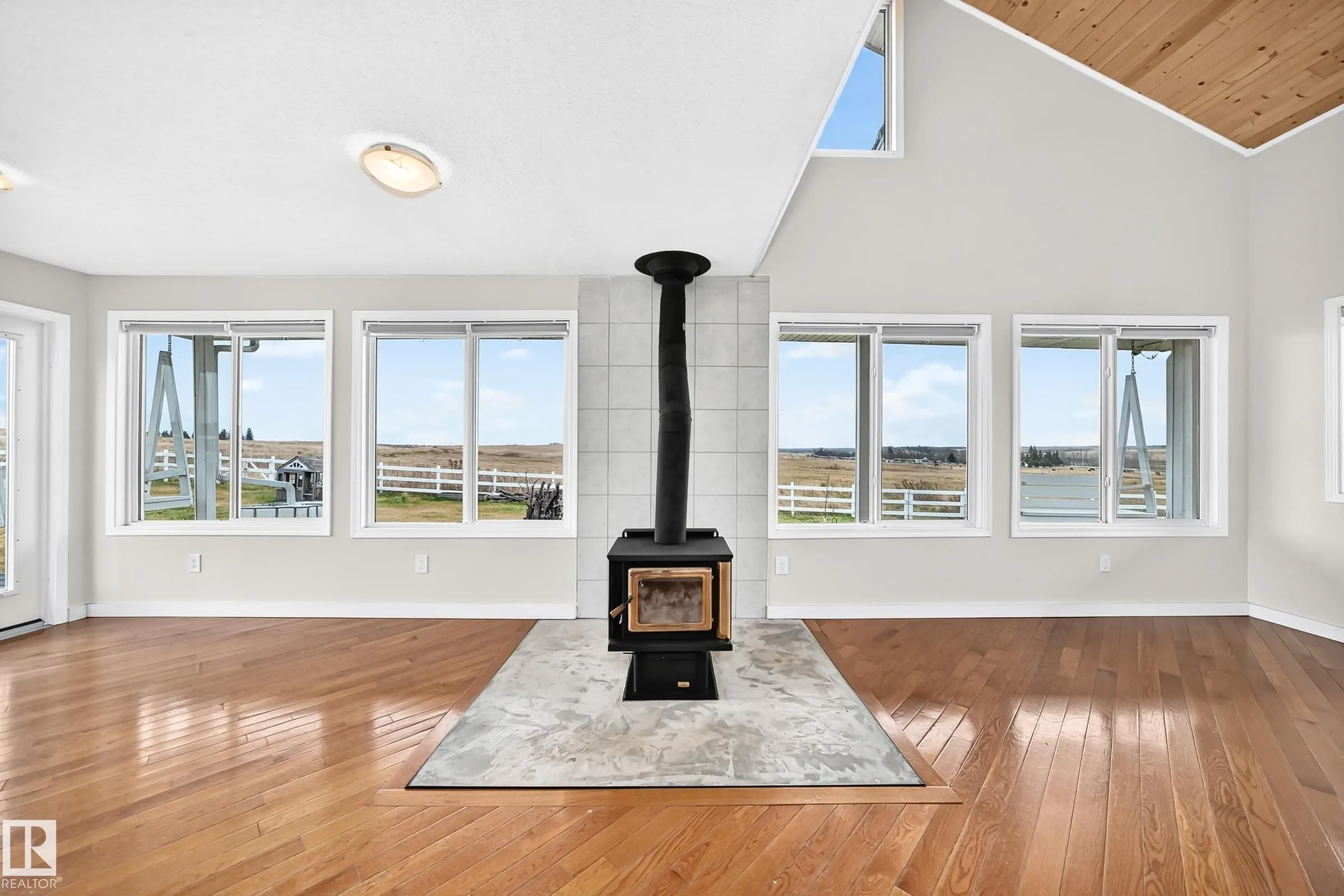 58111 LILY LAKE Road