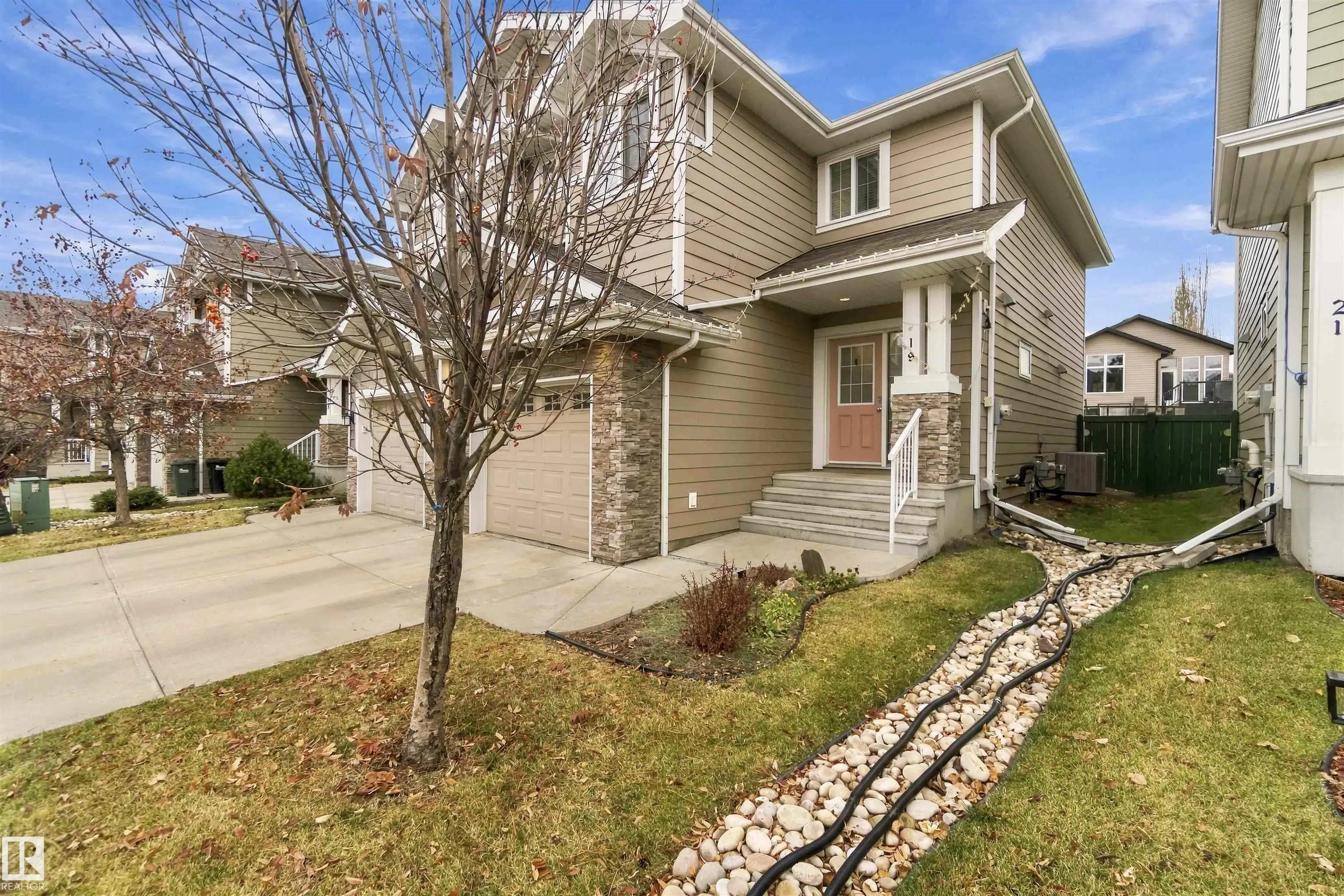 219 CHARLOTTE Way