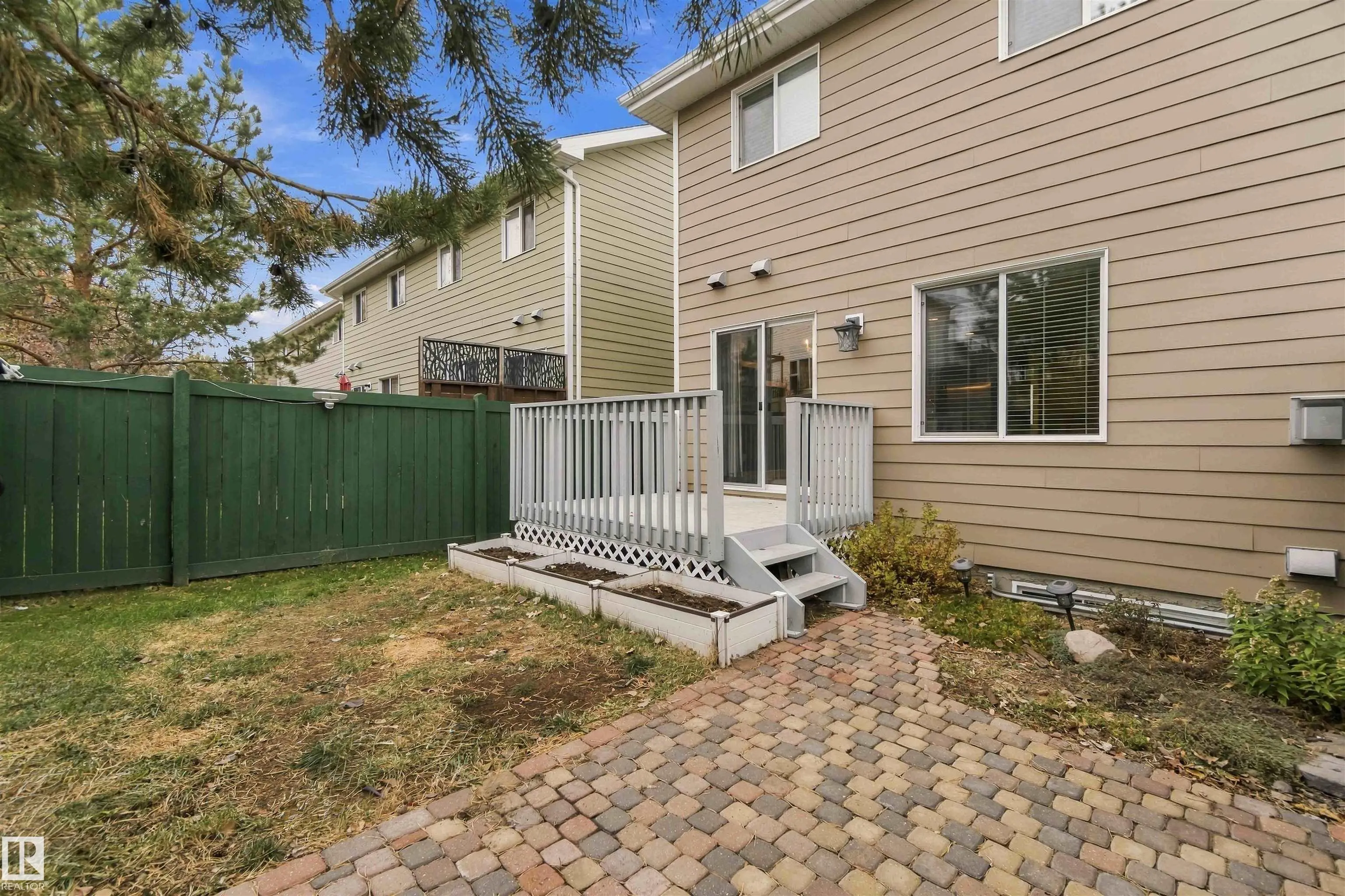 219 CHARLOTTE Way