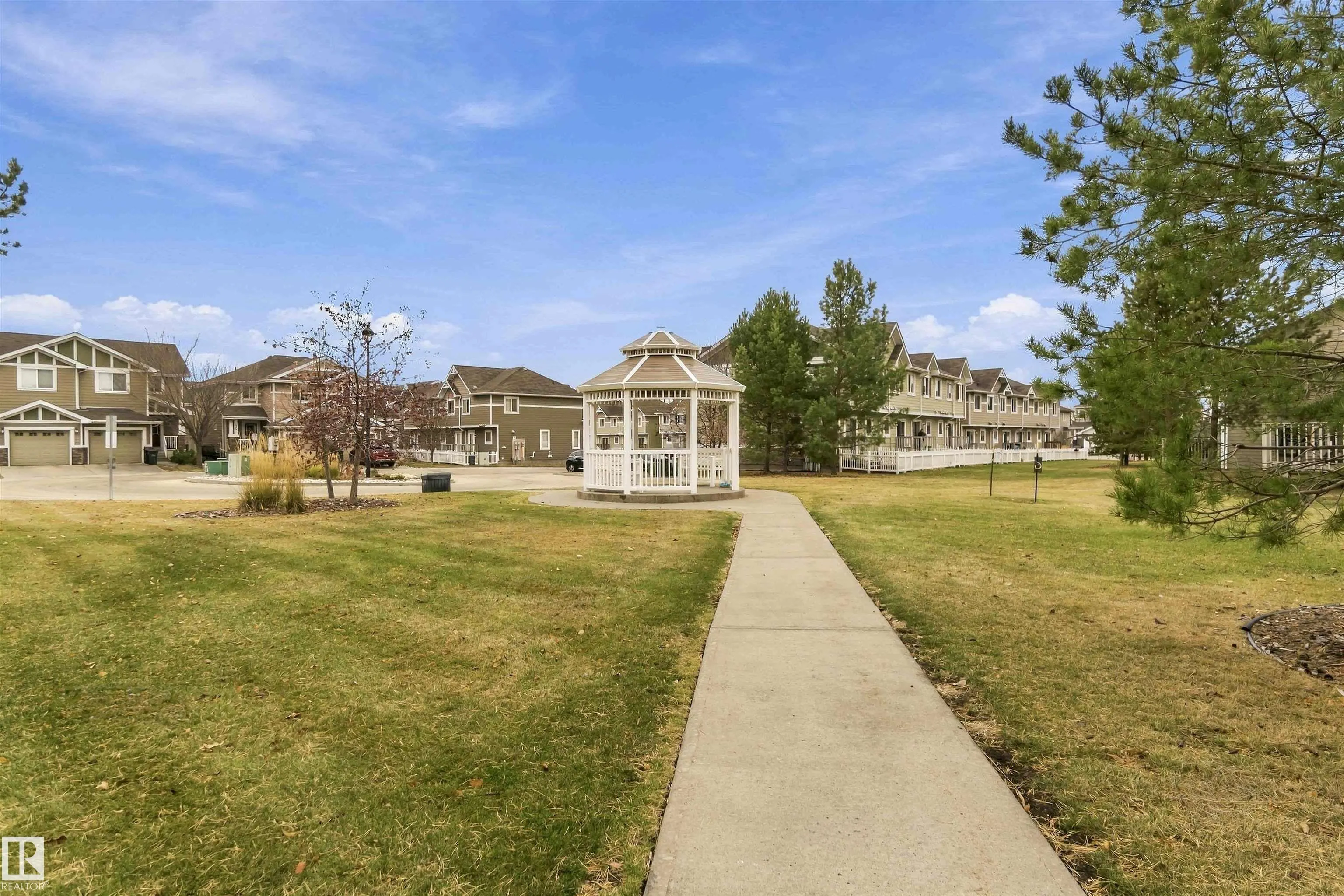219 CHARLOTTE Way