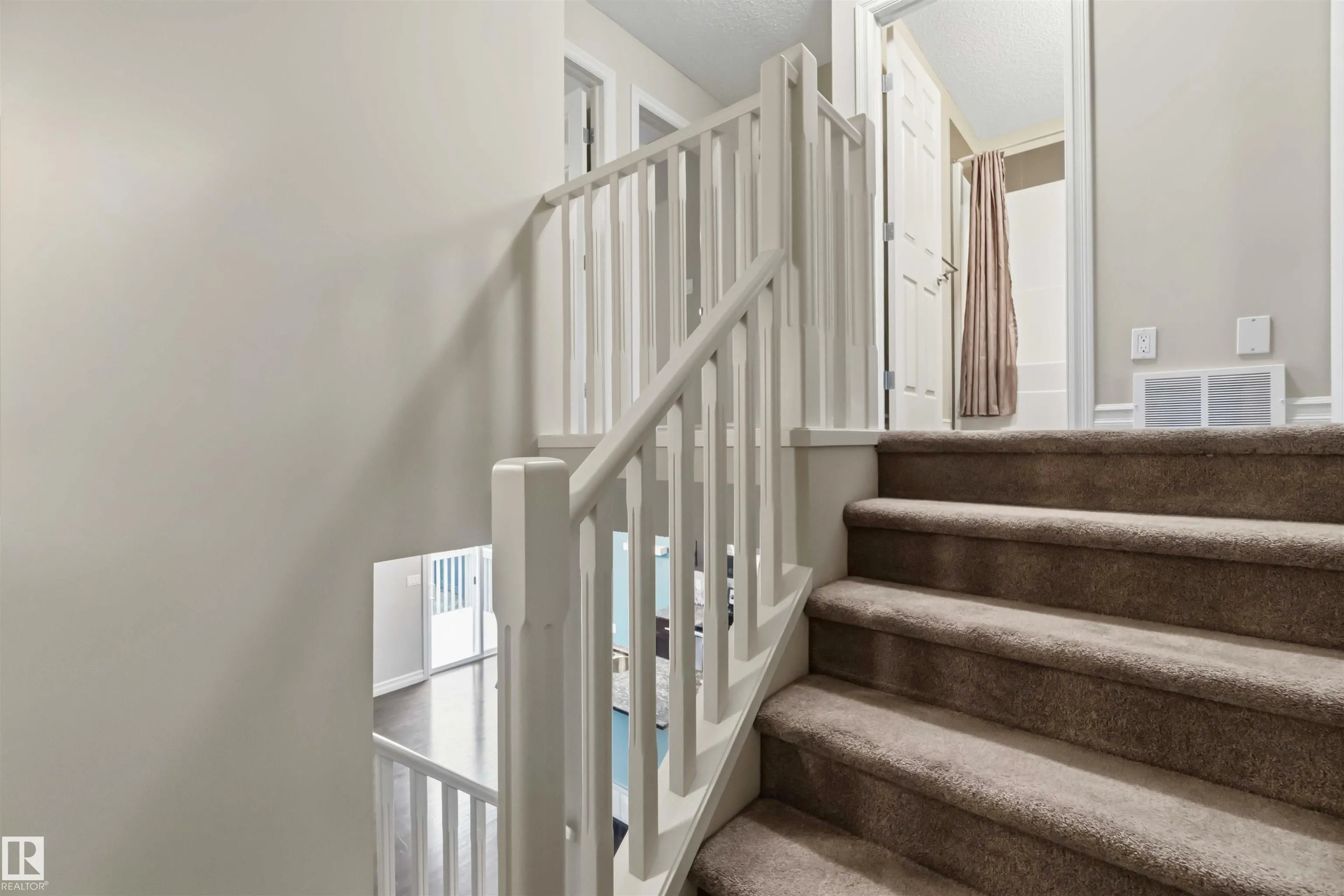 219 CHARLOTTE Way