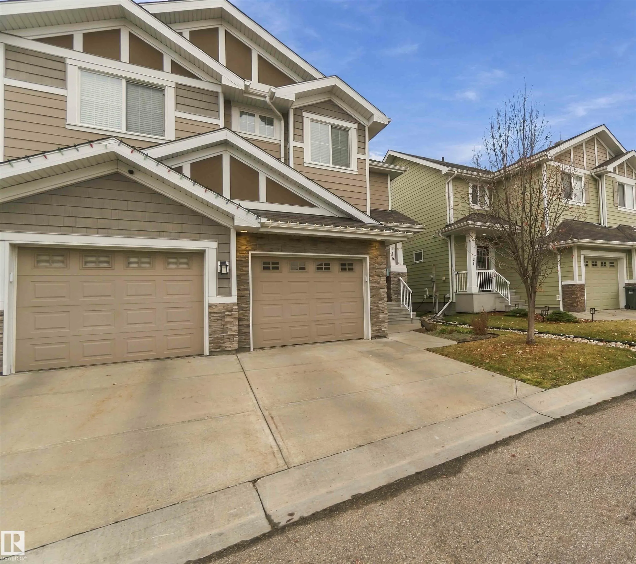 219 CHARLOTTE Way