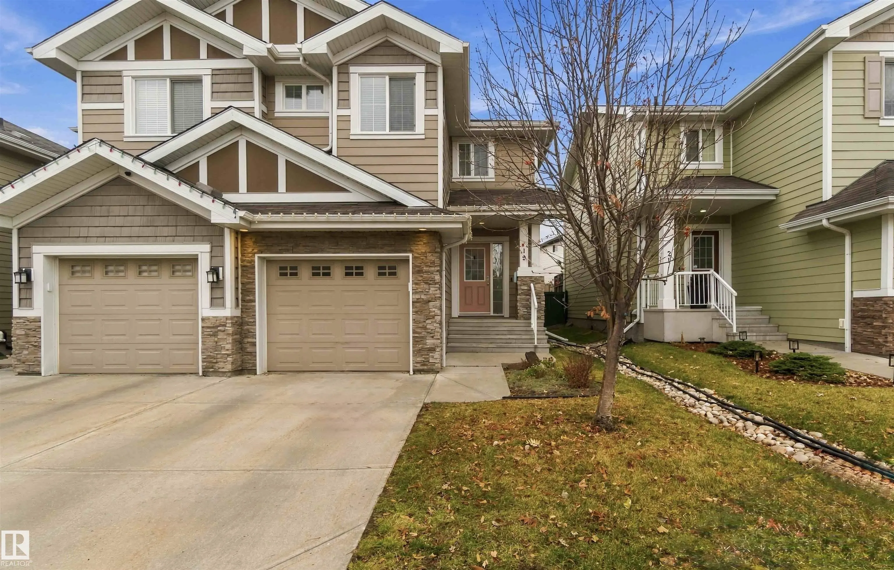 219 CHARLOTTE Way