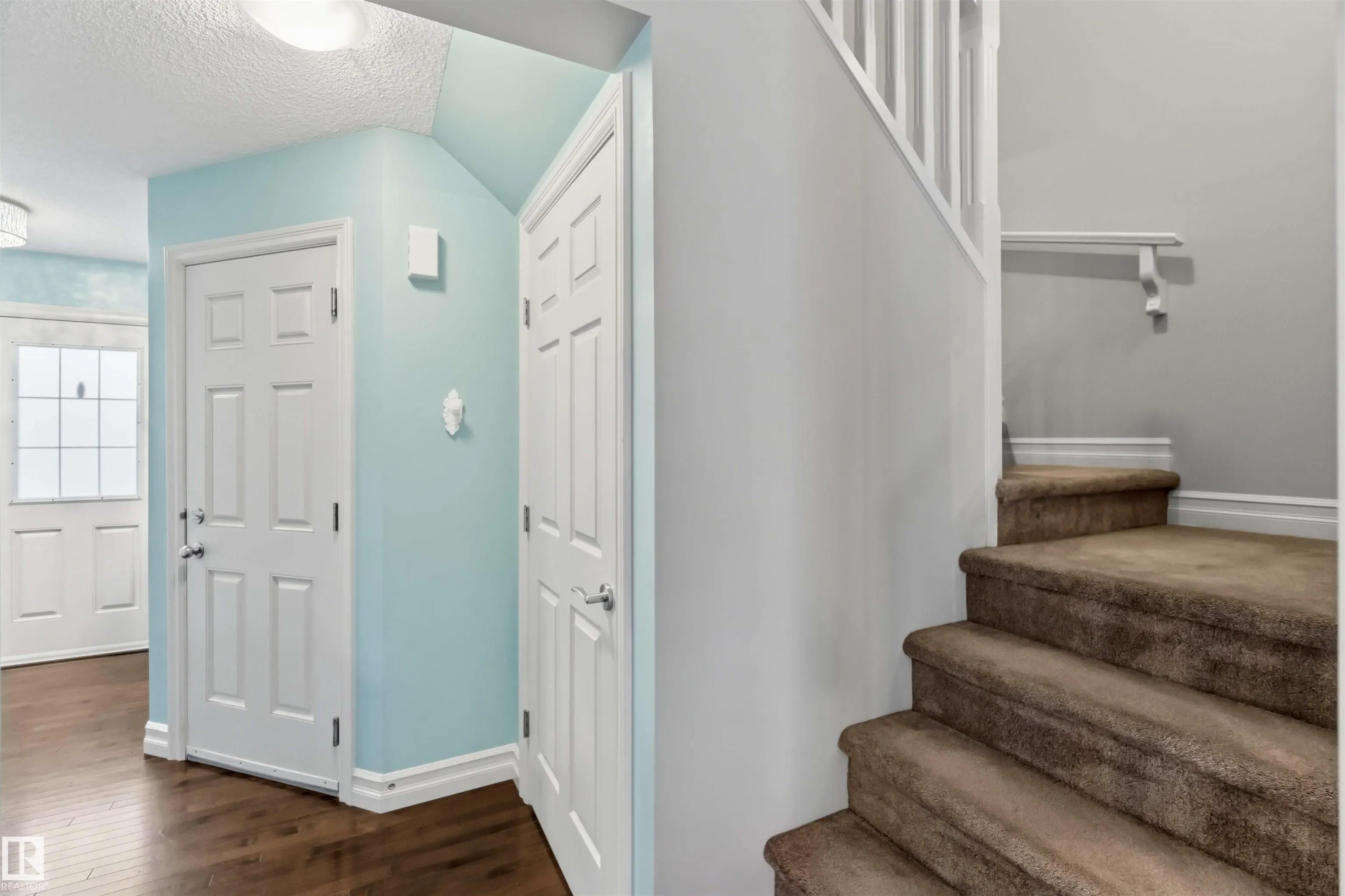 219 CHARLOTTE Way