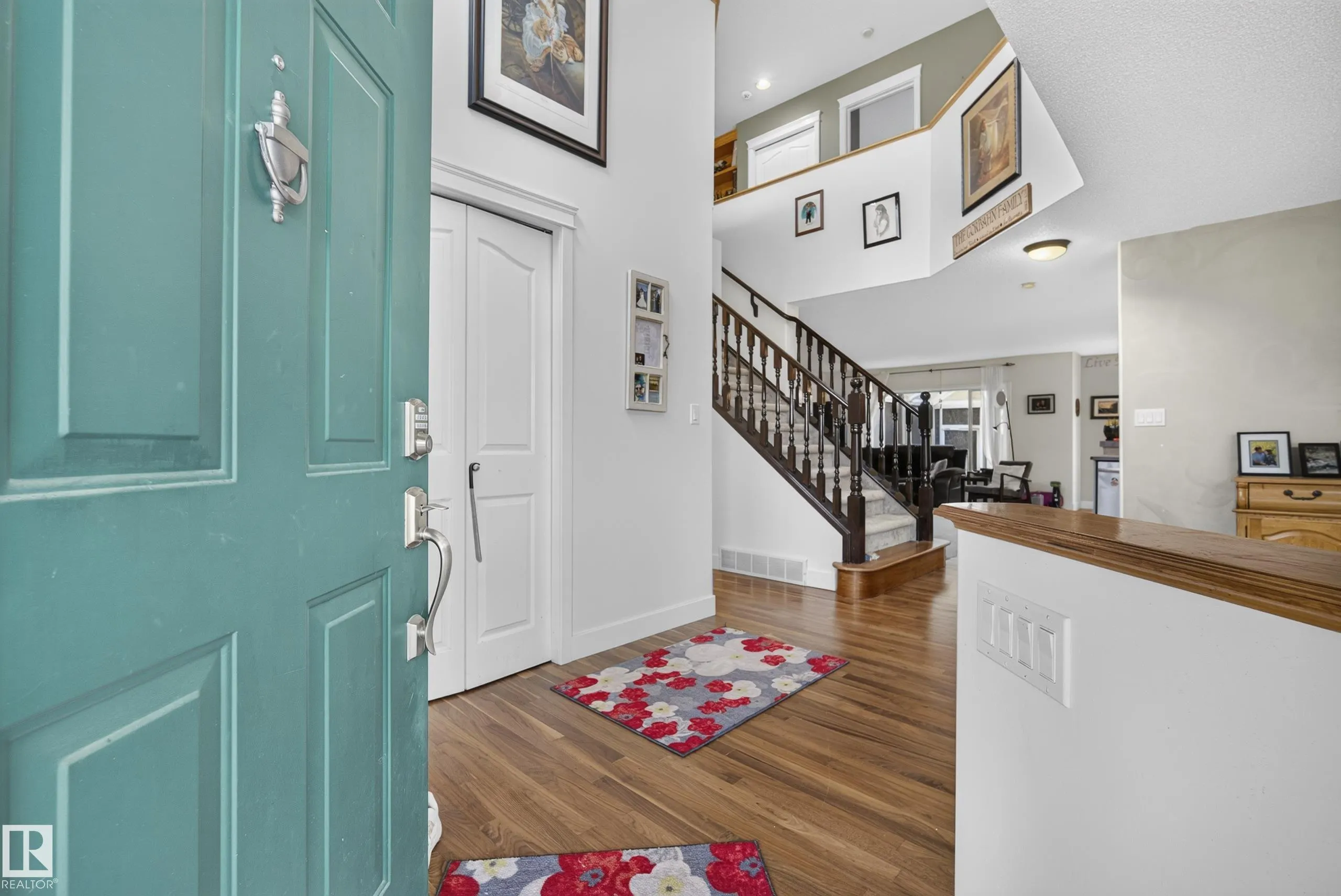 114 EASTGATE Way