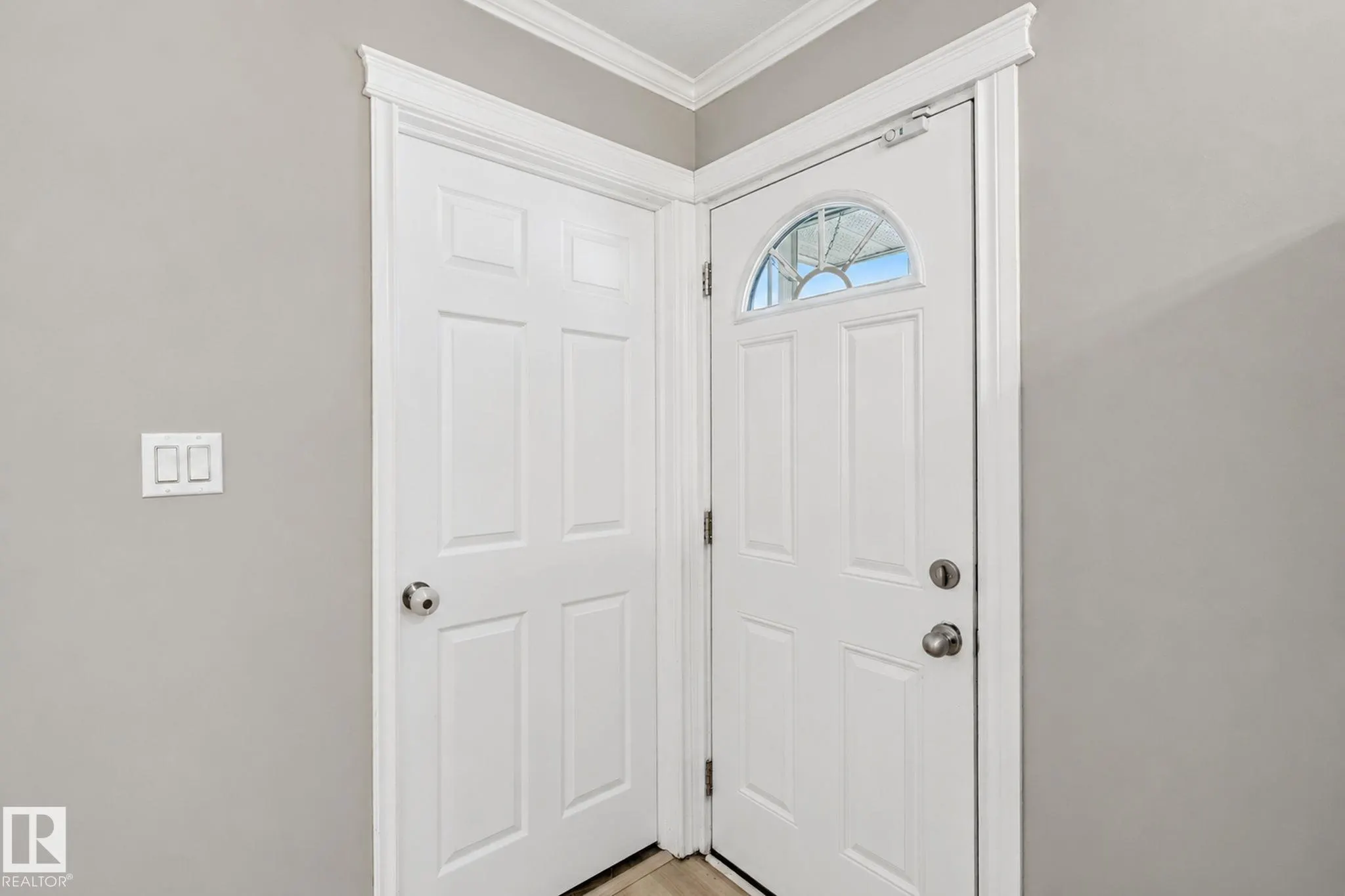 304 SPRUCE Glen