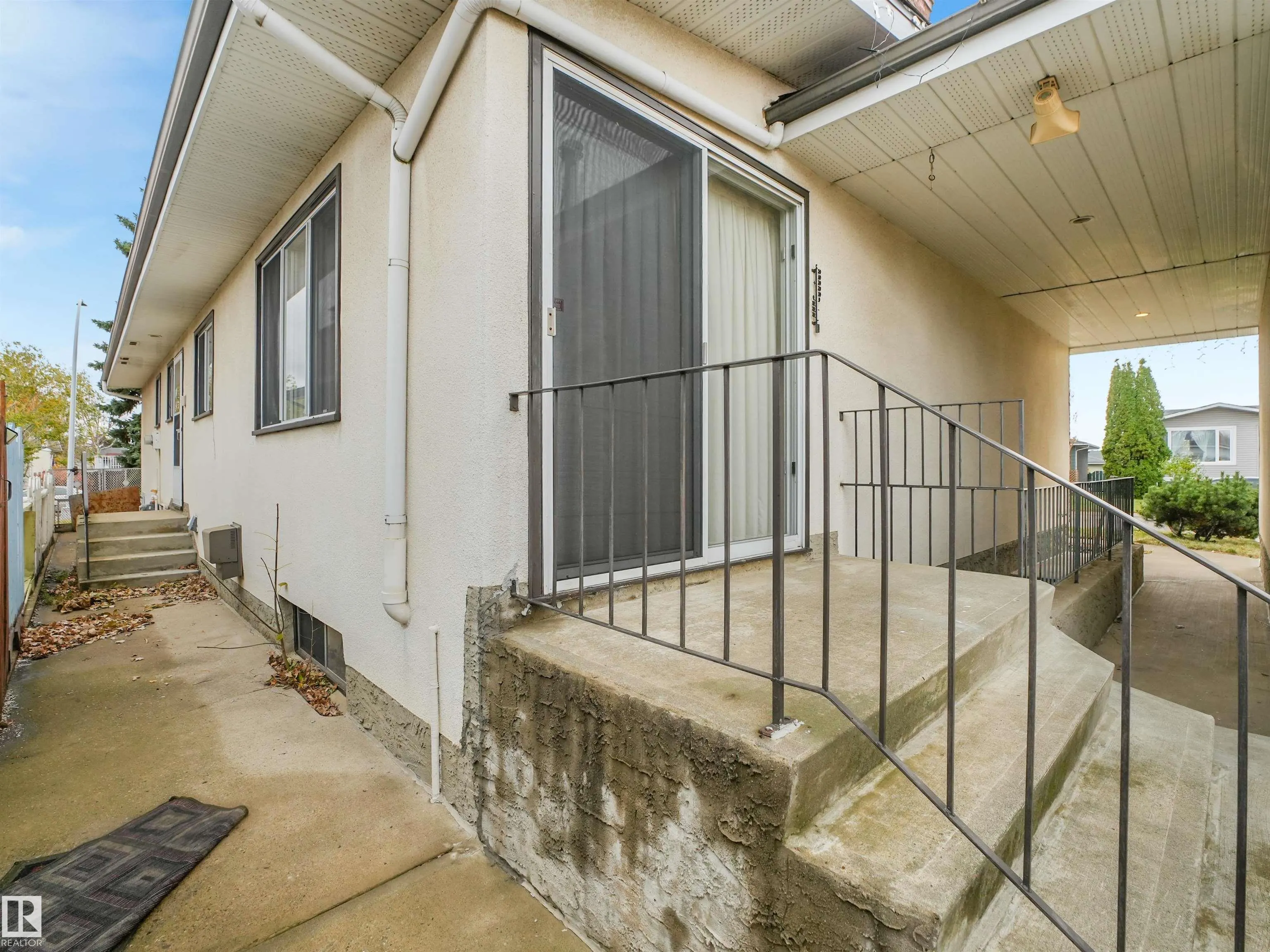 15103 92 Street
