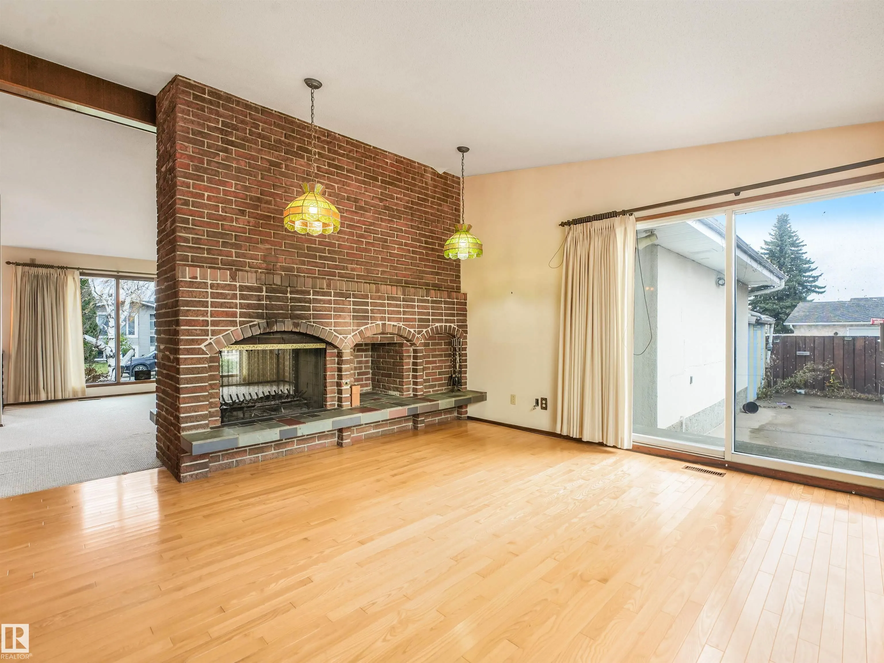 15103 92 Street