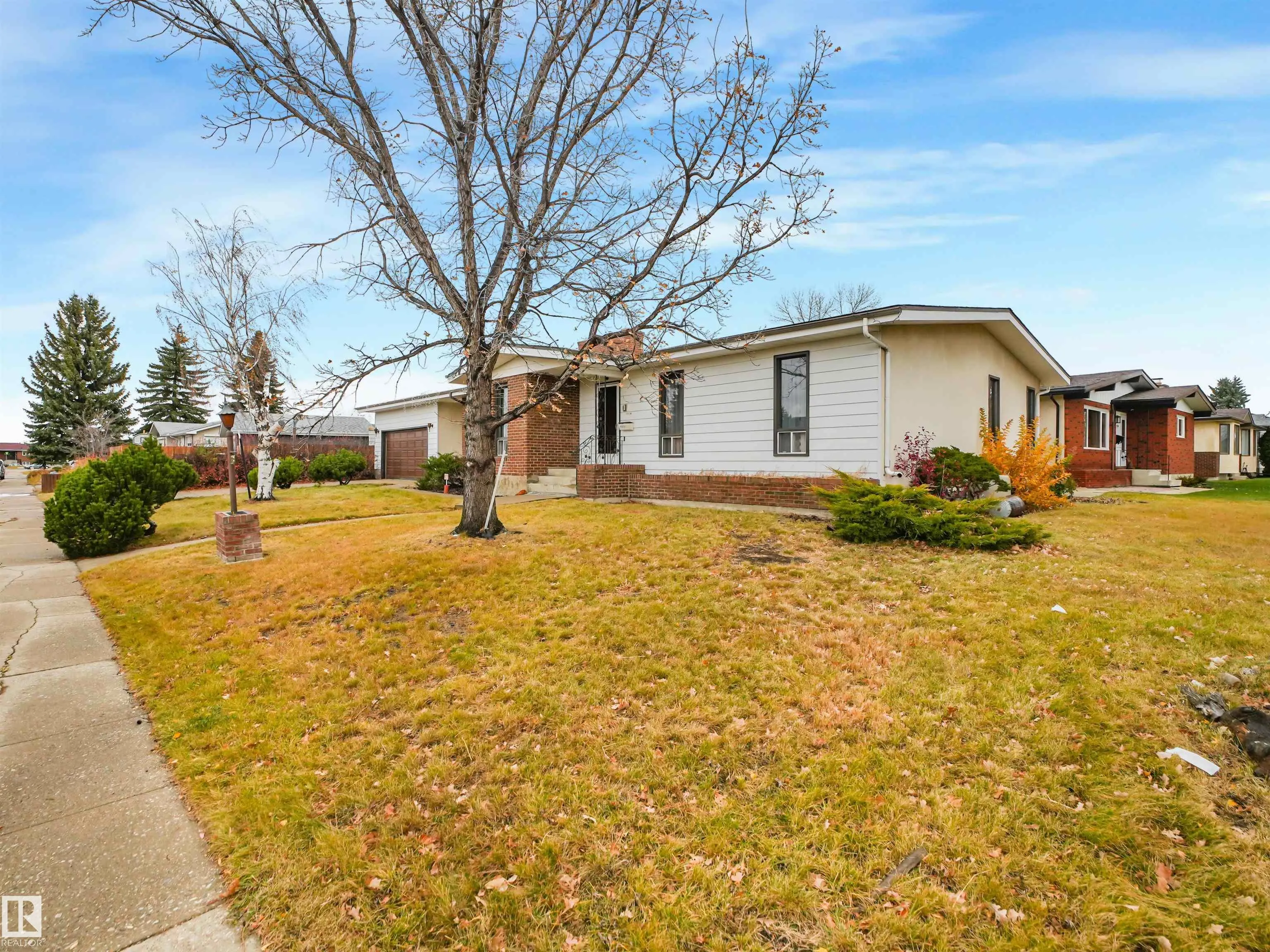 15103 92 Street