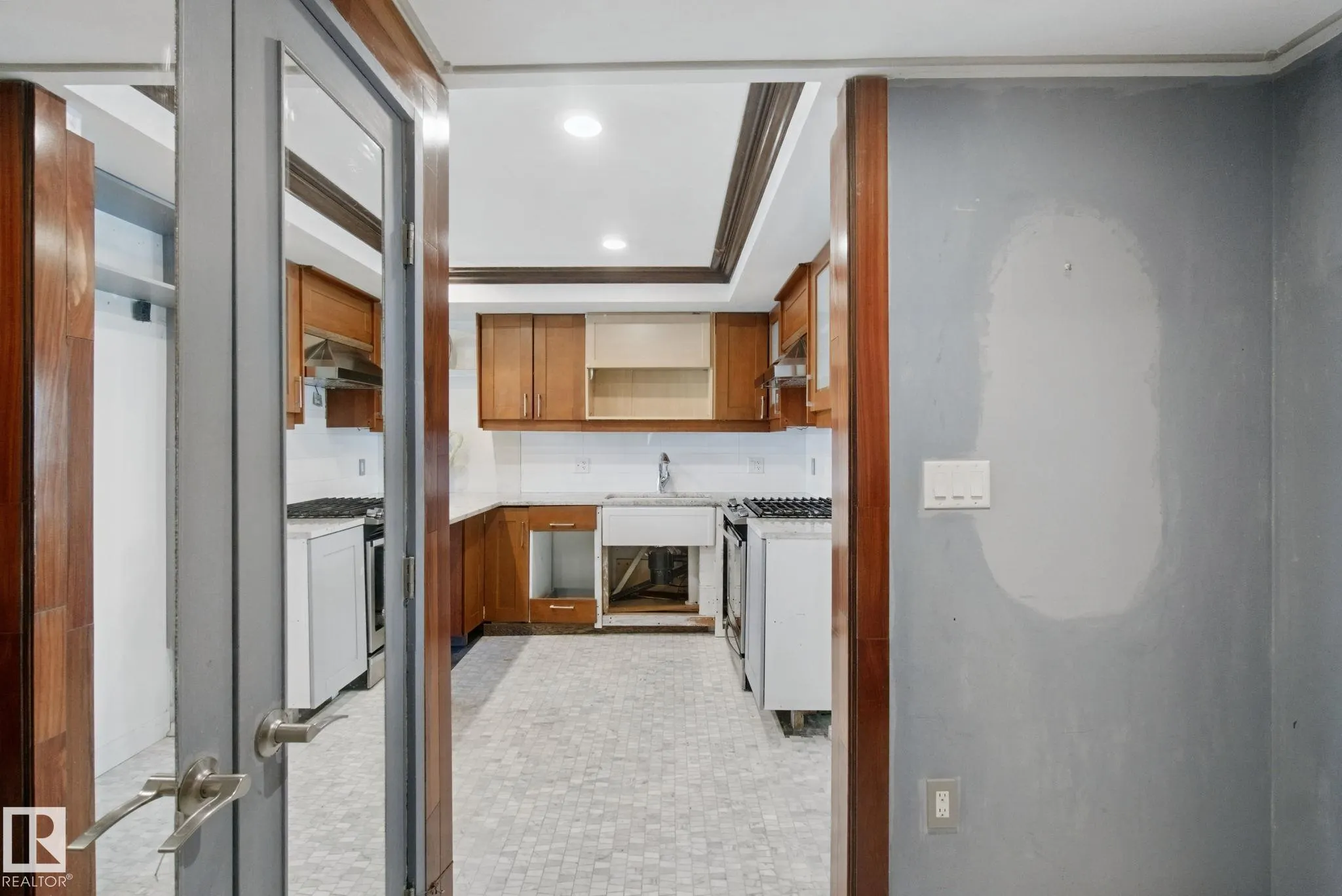 9720 106 Street