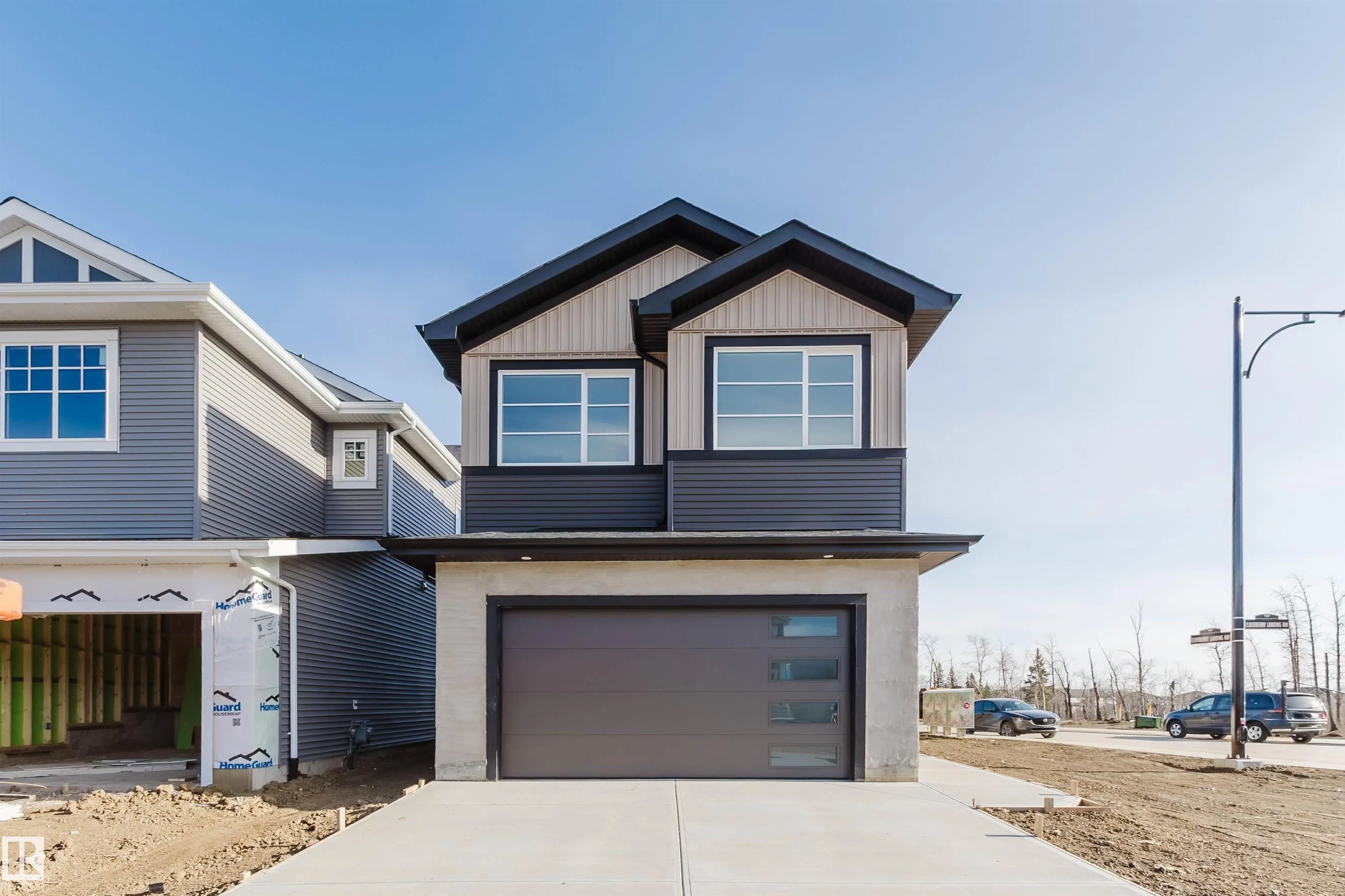 955 Elderberry Landing