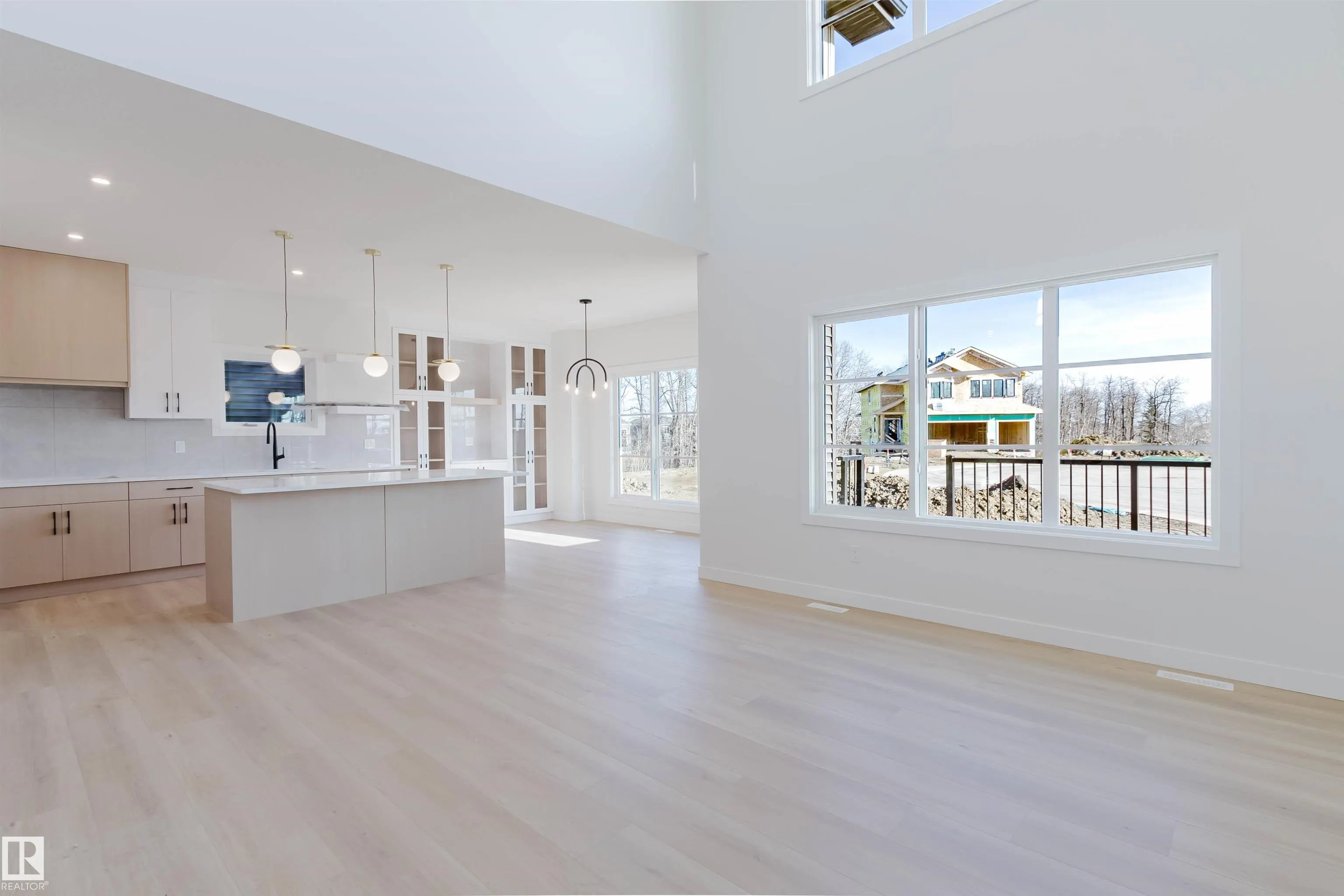 955 Elderberry Landing