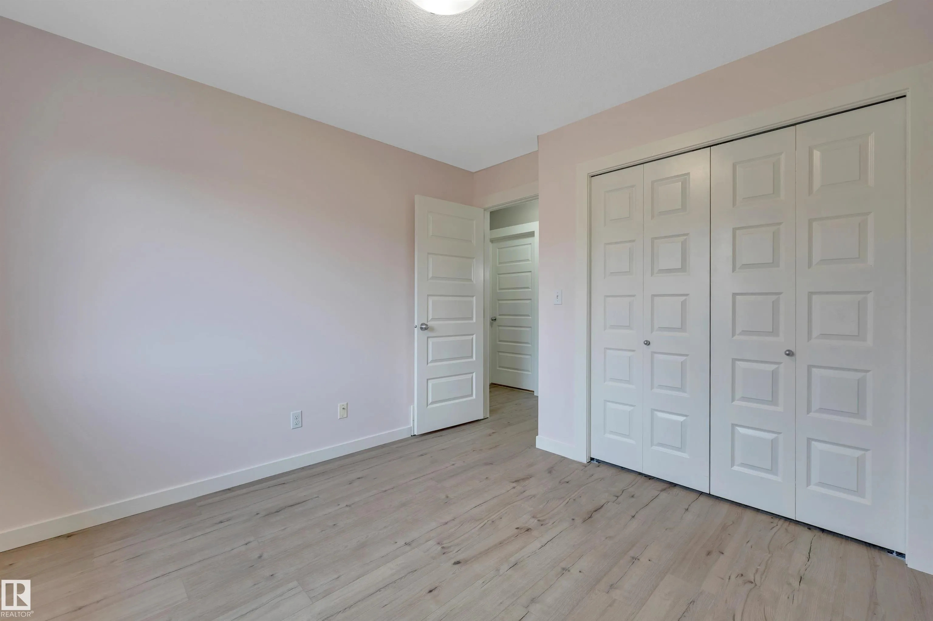 1706 CUNNINGHAM Way