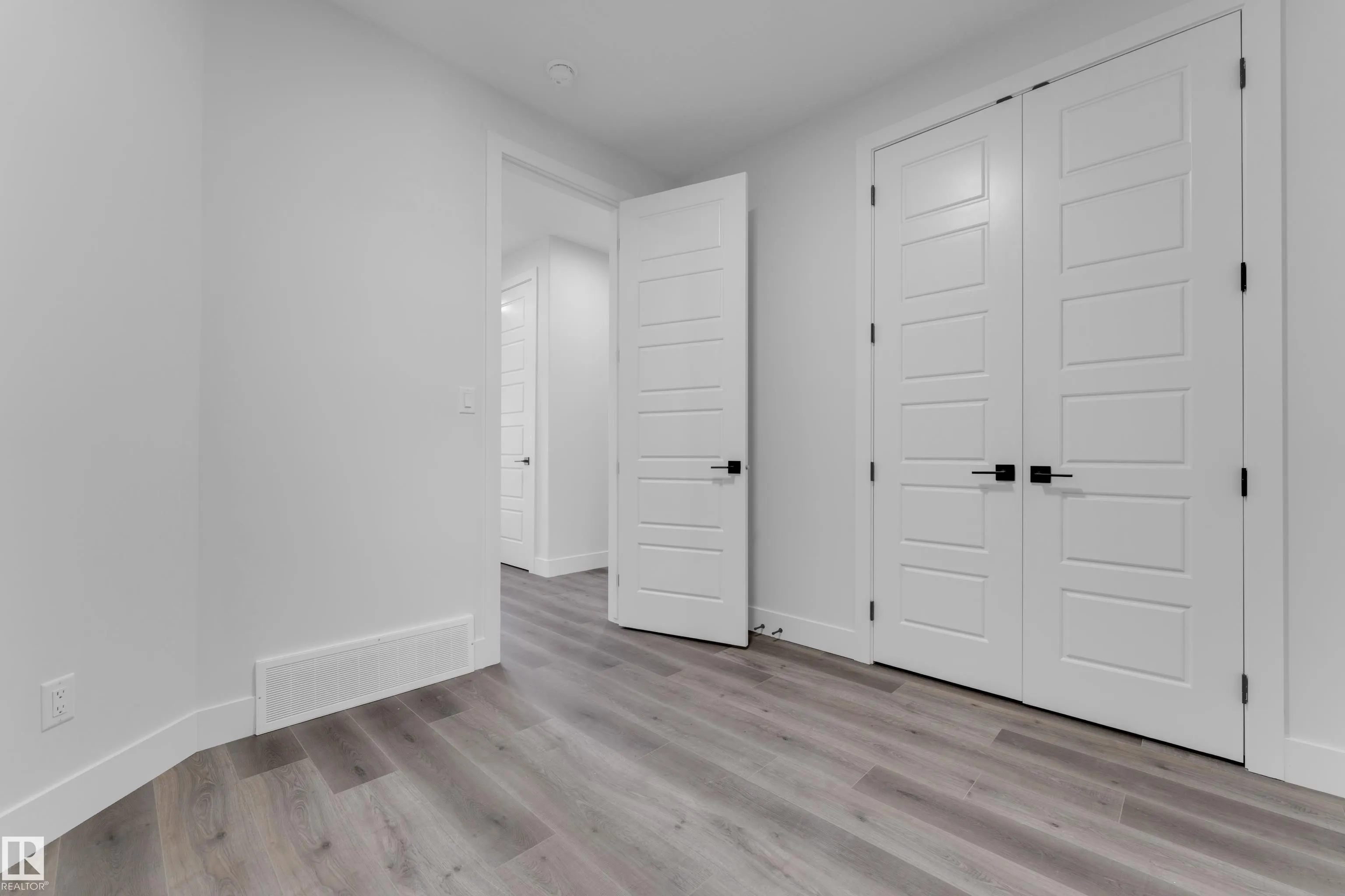 4310 36 st