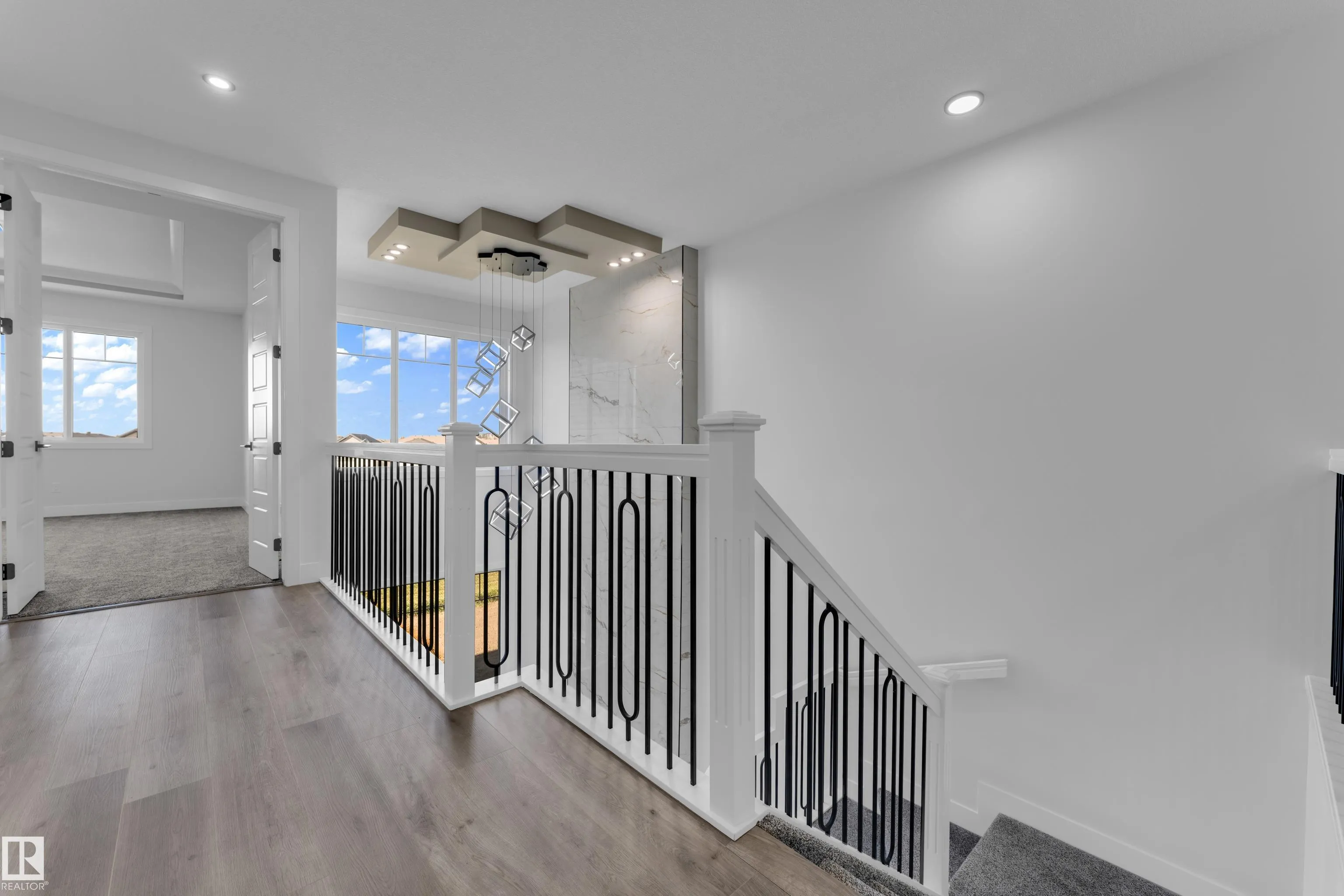 4310 36 st