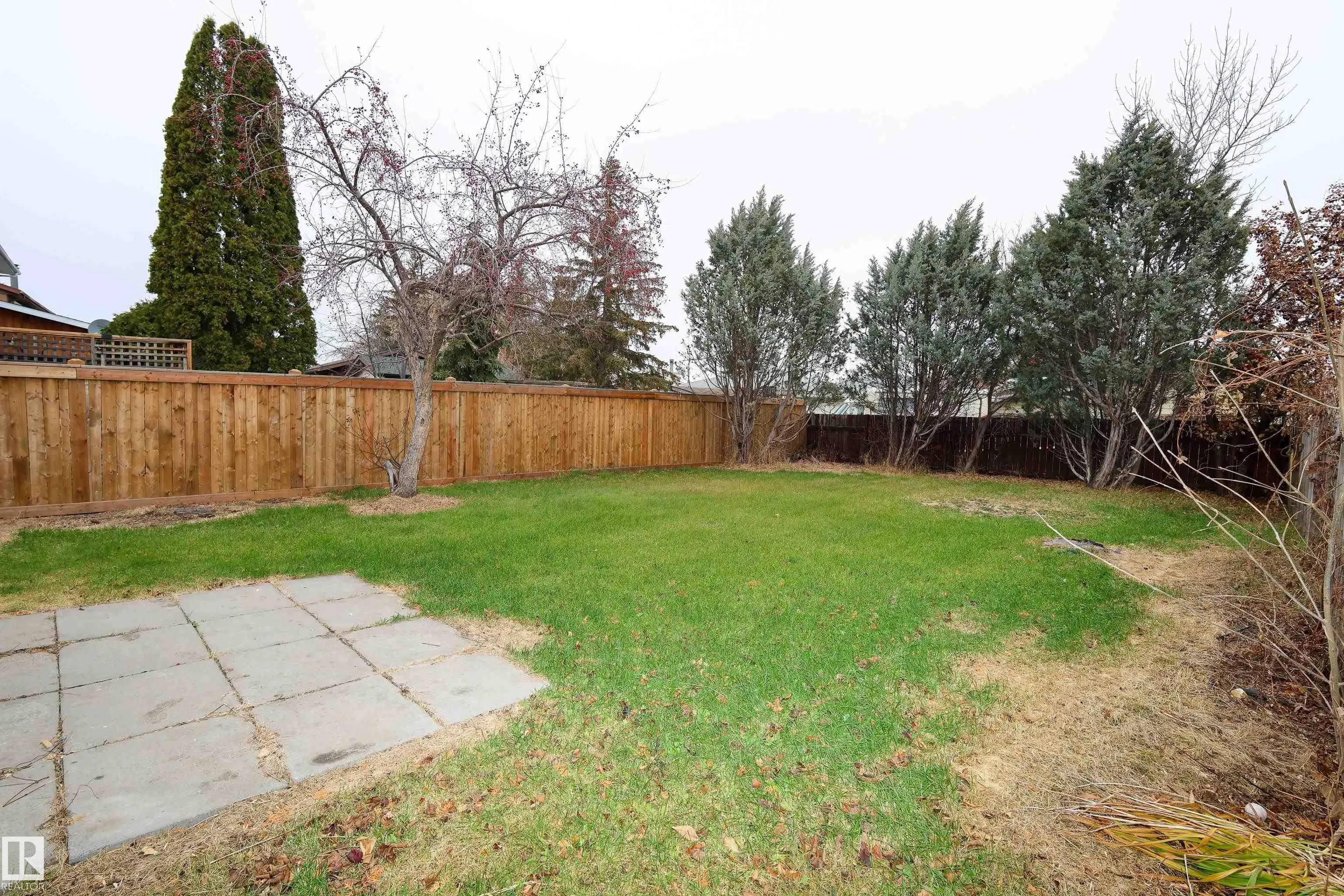 709 GRANDIN Drive