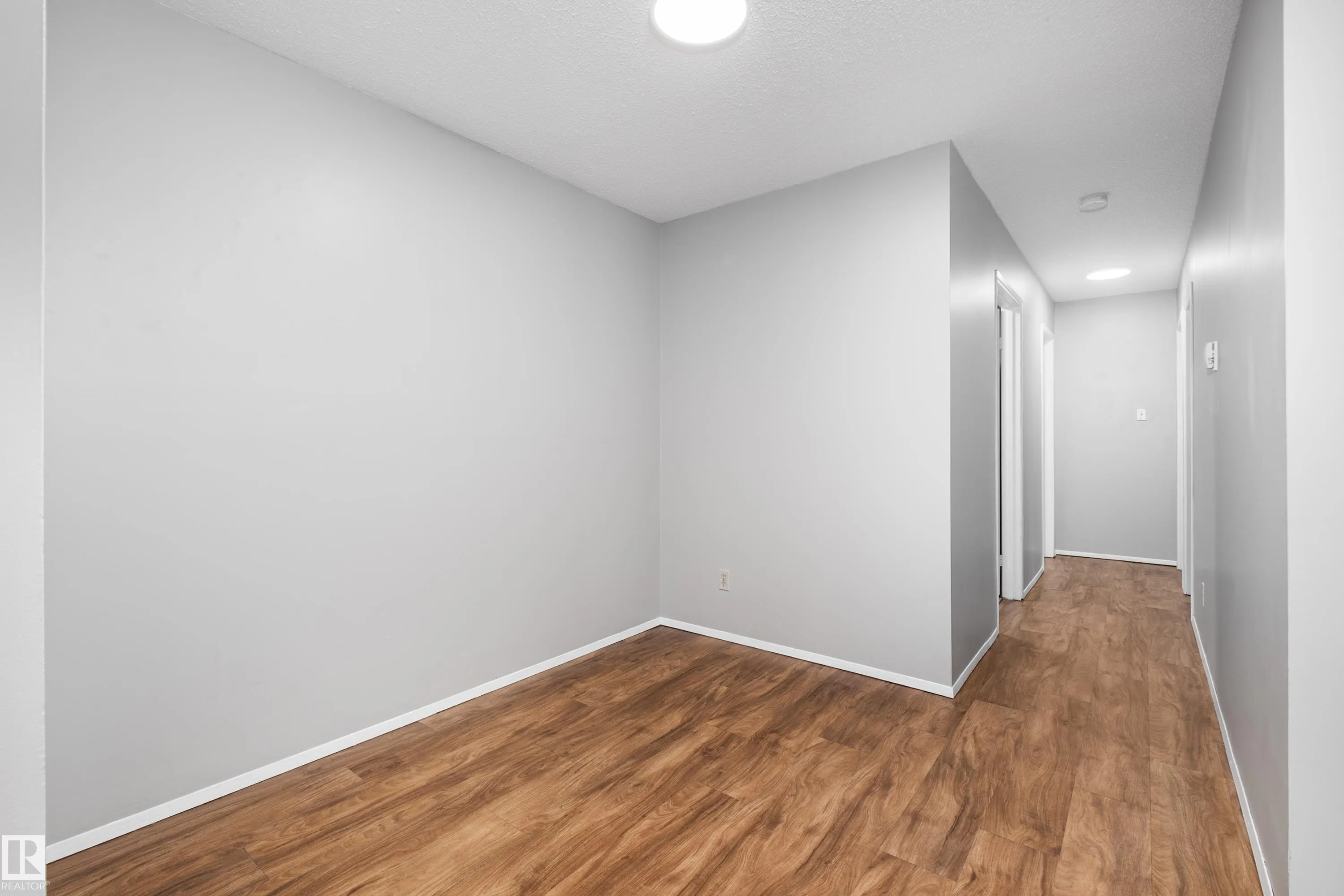 237 WOODVALE Road