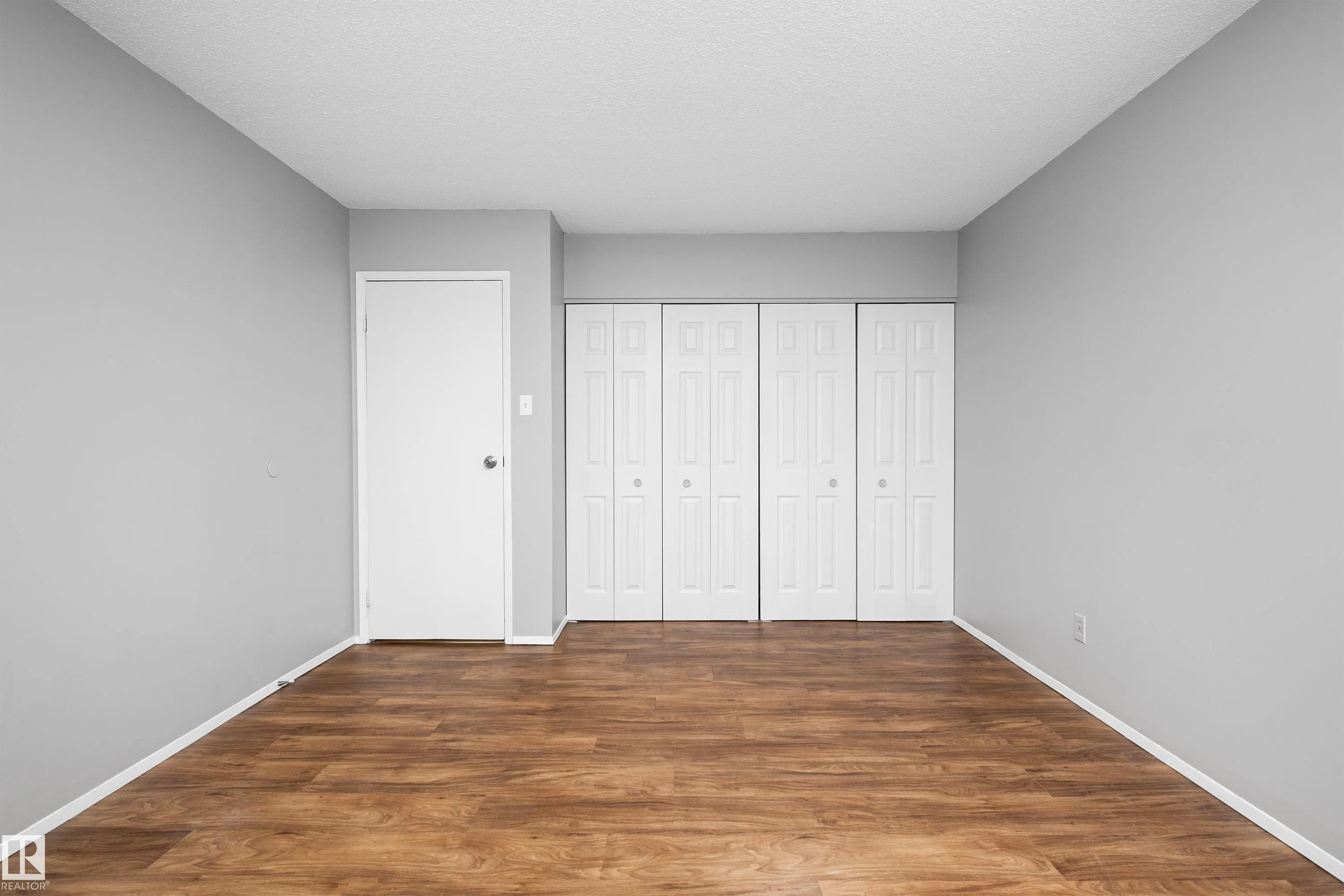 237 WOODVALE Road
