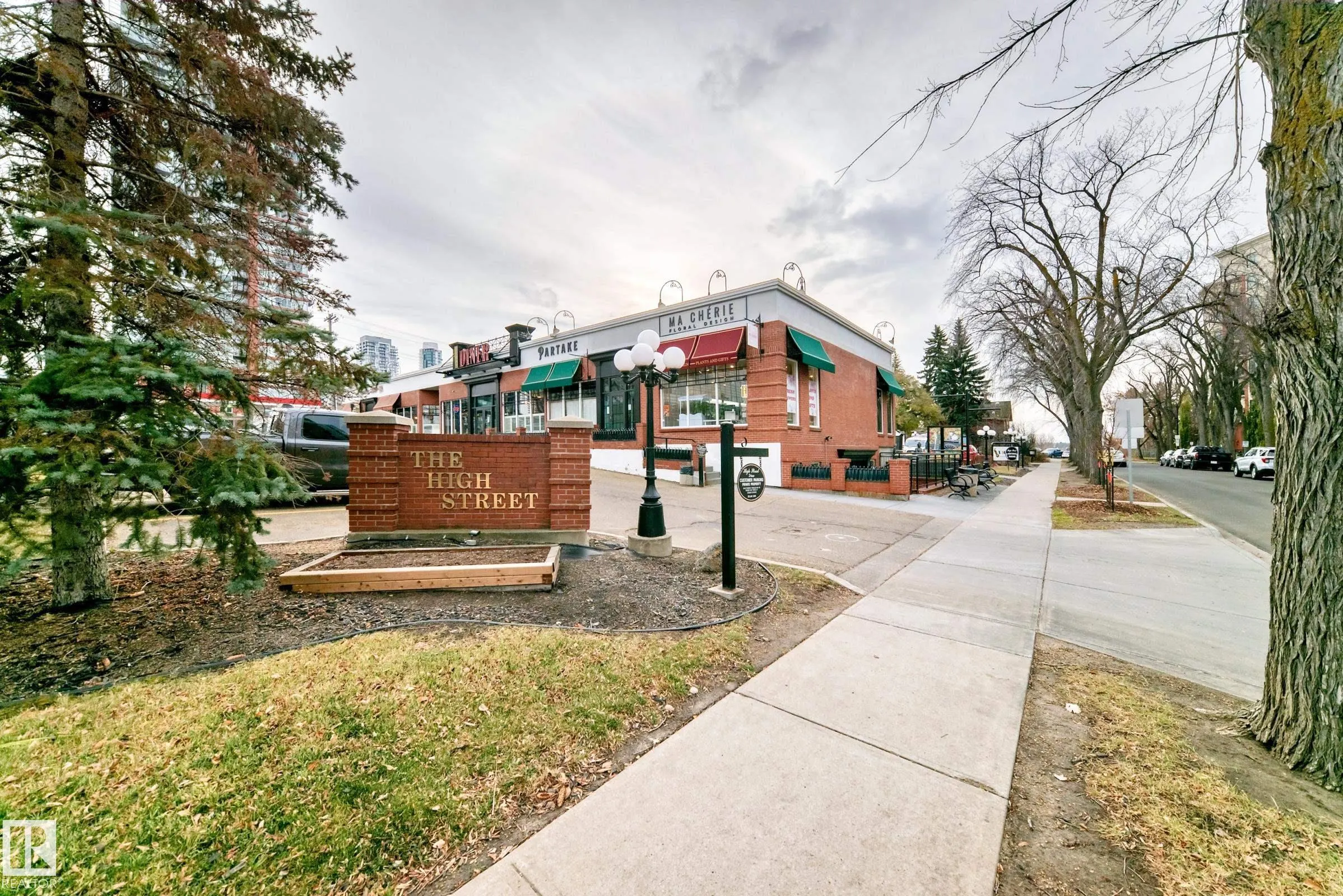 10108 125 Street